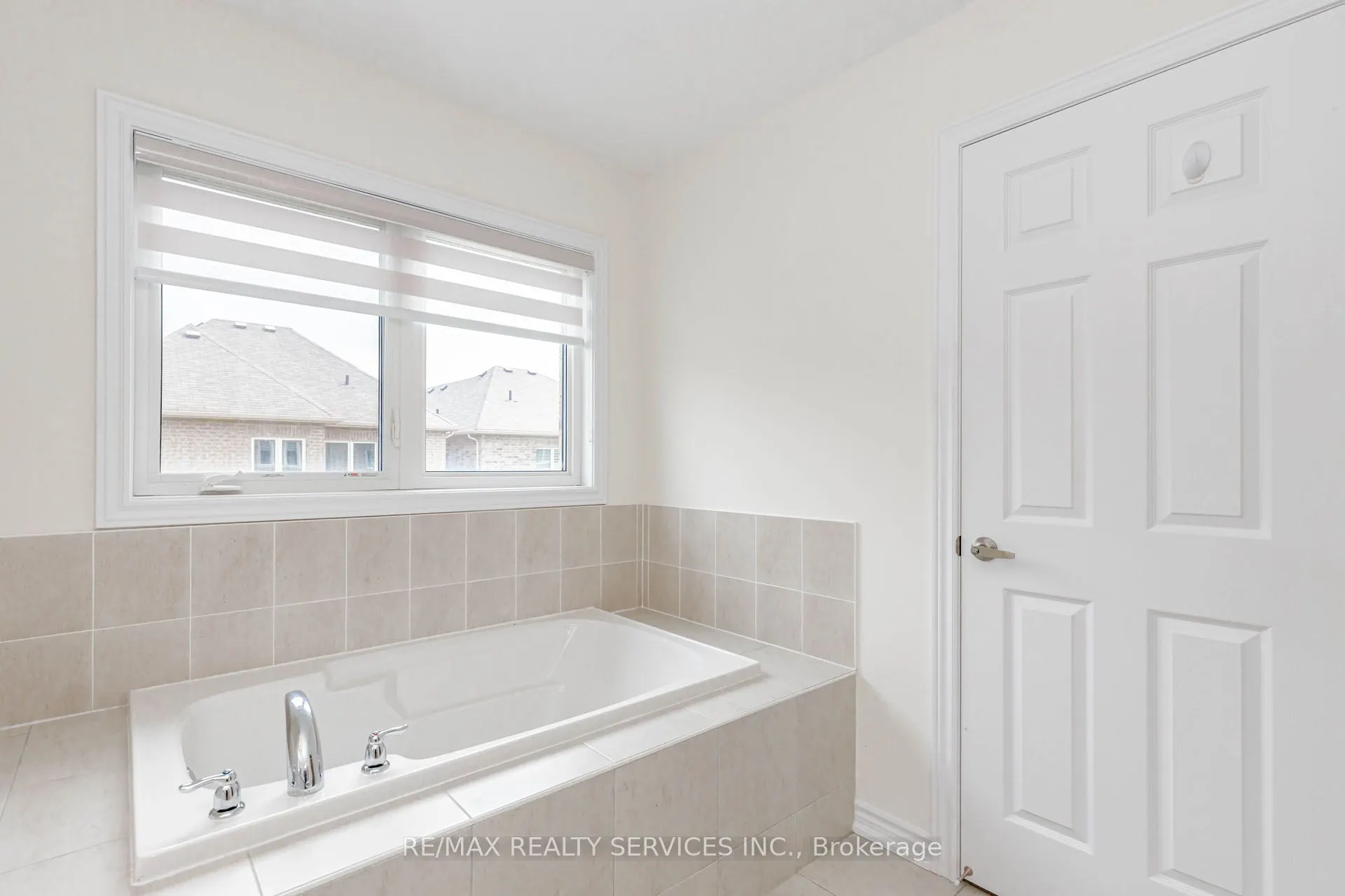 37 Royal Fern Crescent