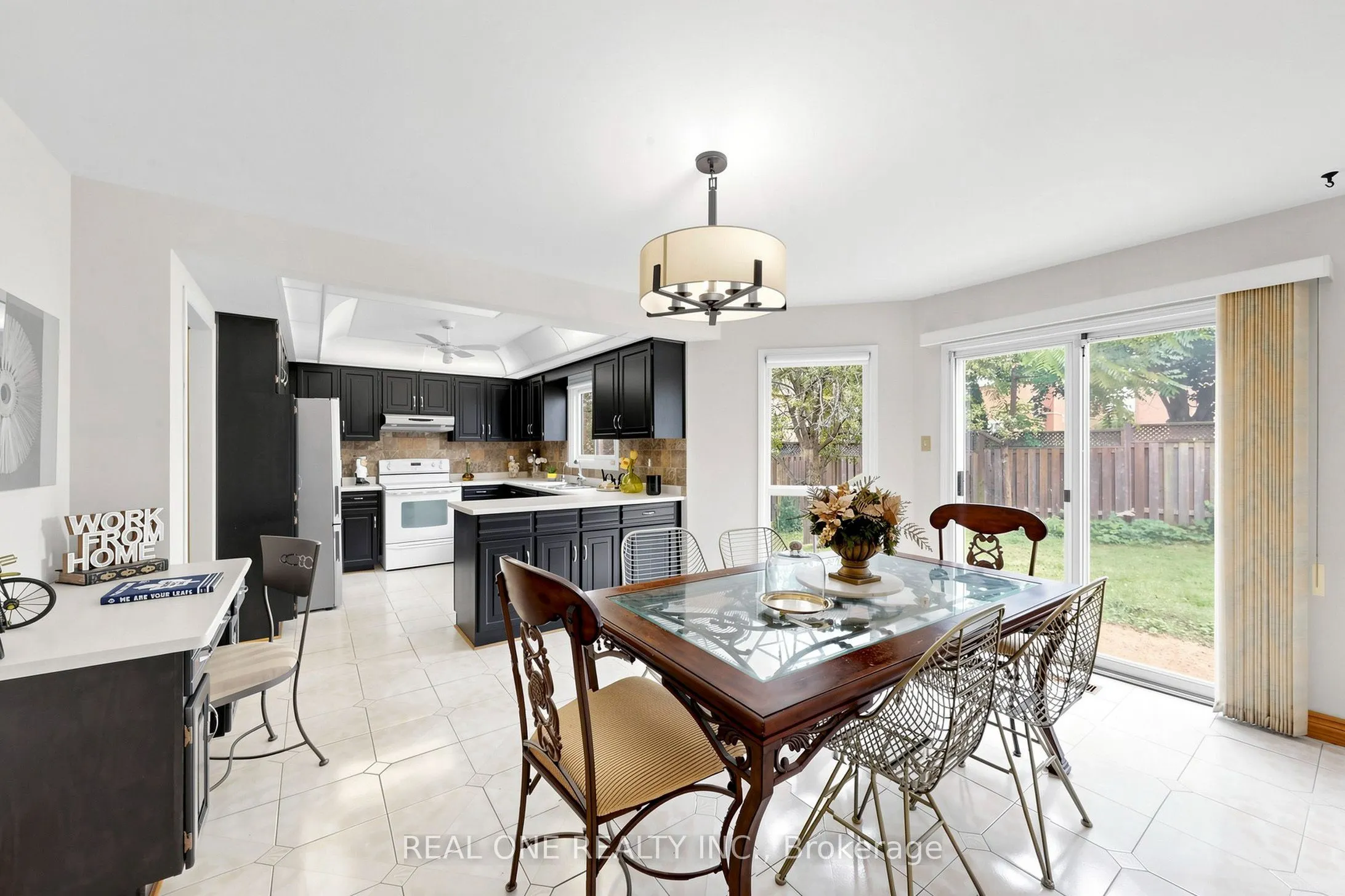 1960 Pimlico Court