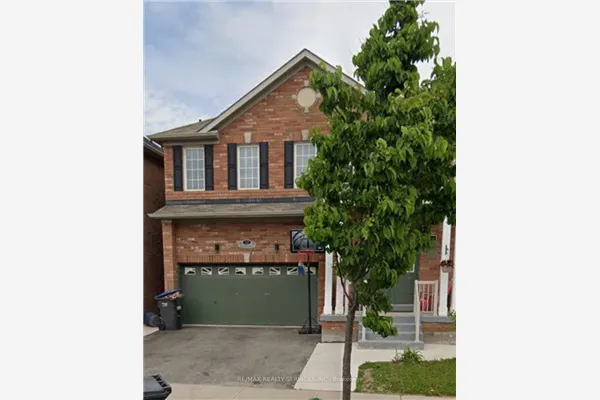 32 Demaris Drive