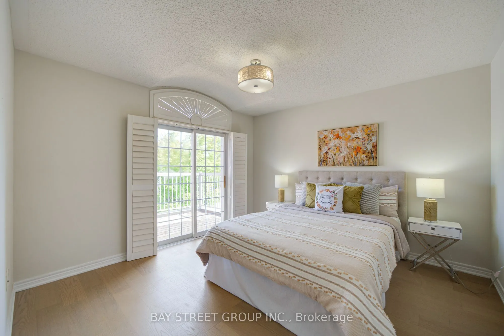 2422 Hertfordshire Way