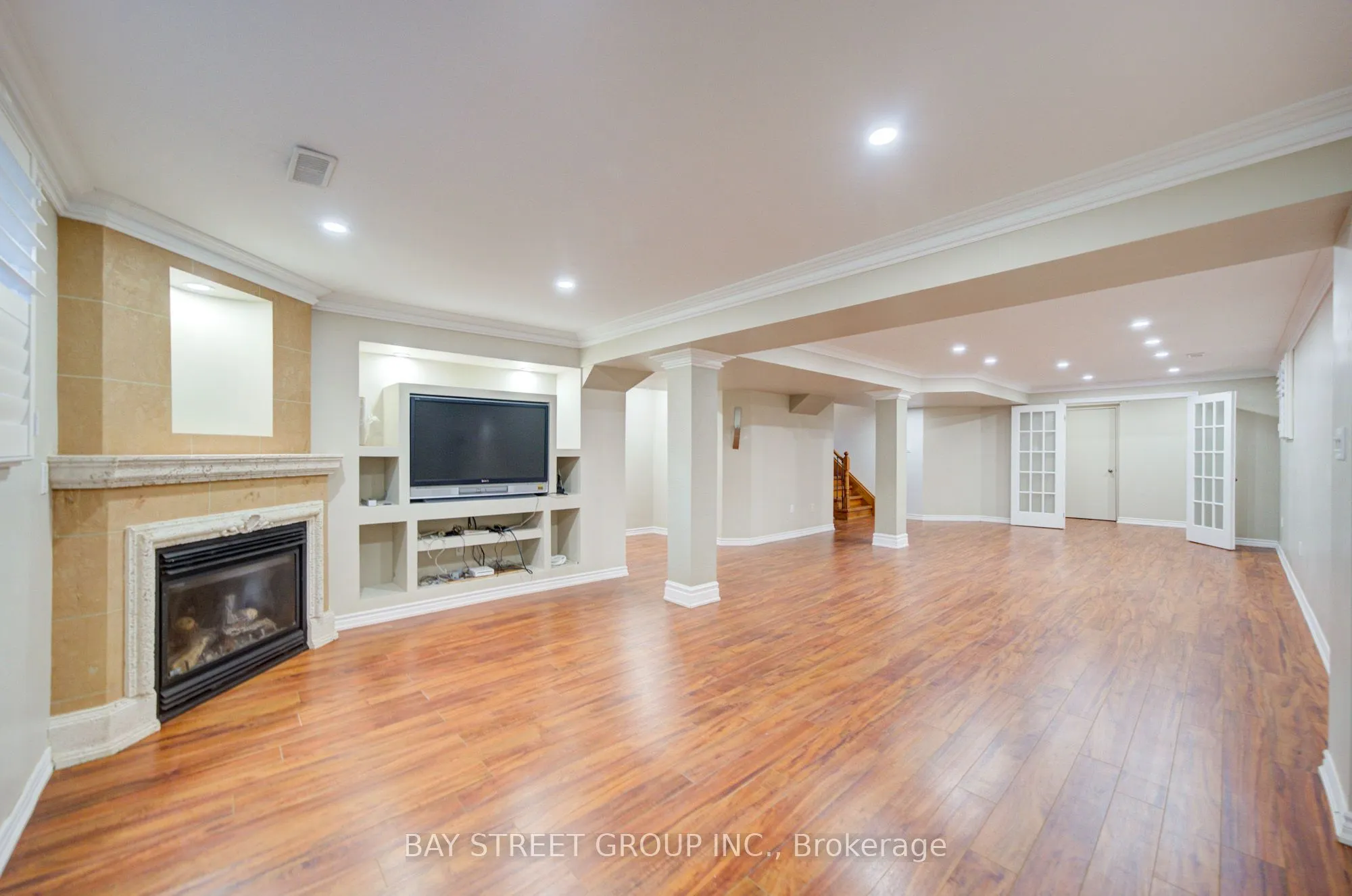 2422 Hertfordshire Way