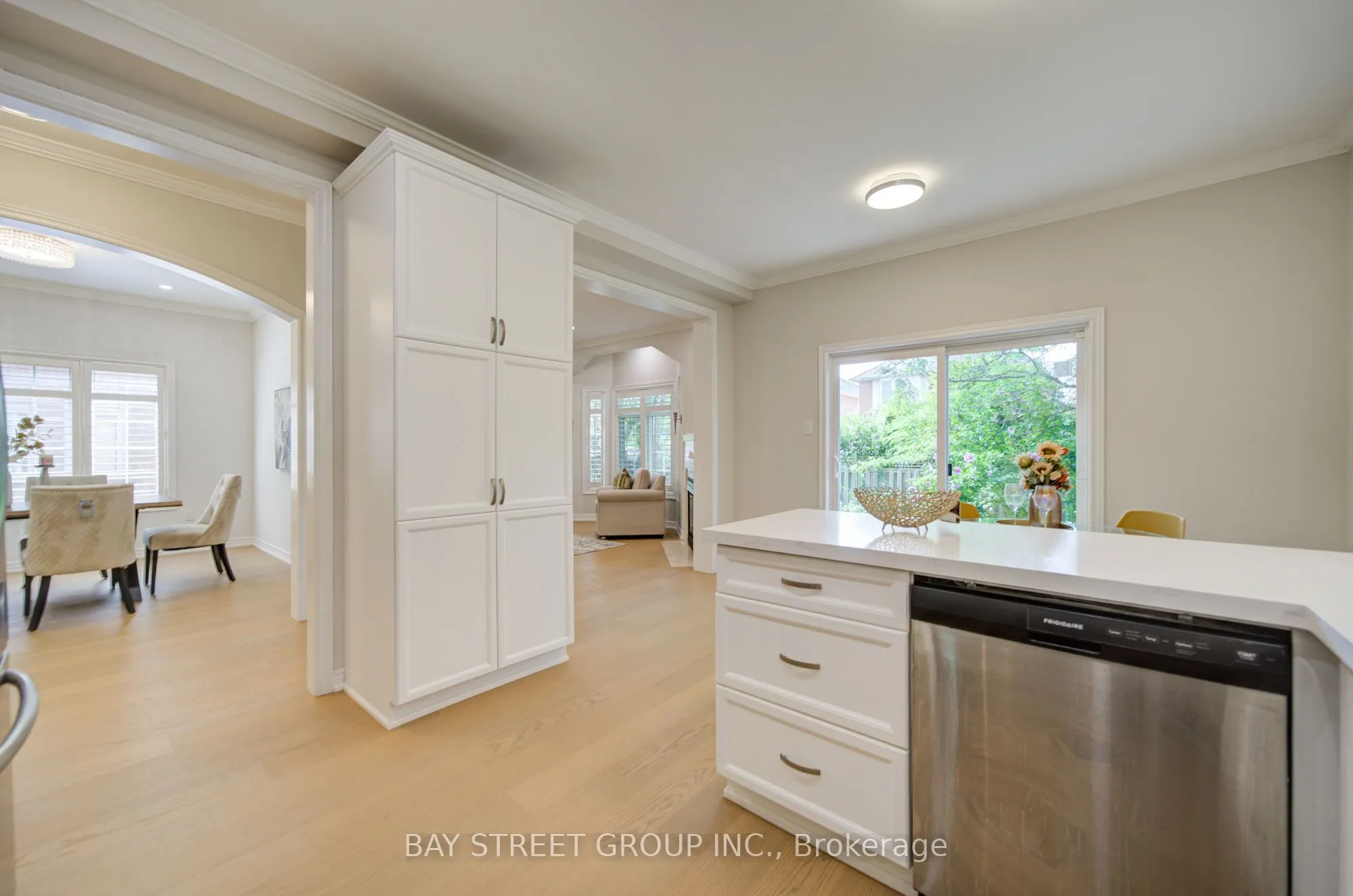 2422 Hertfordshire Way