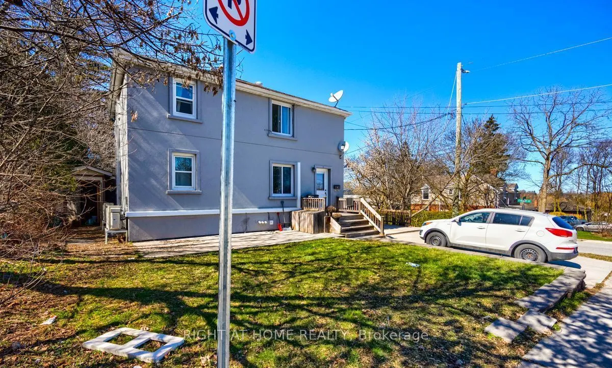 18 Ewing Street #1