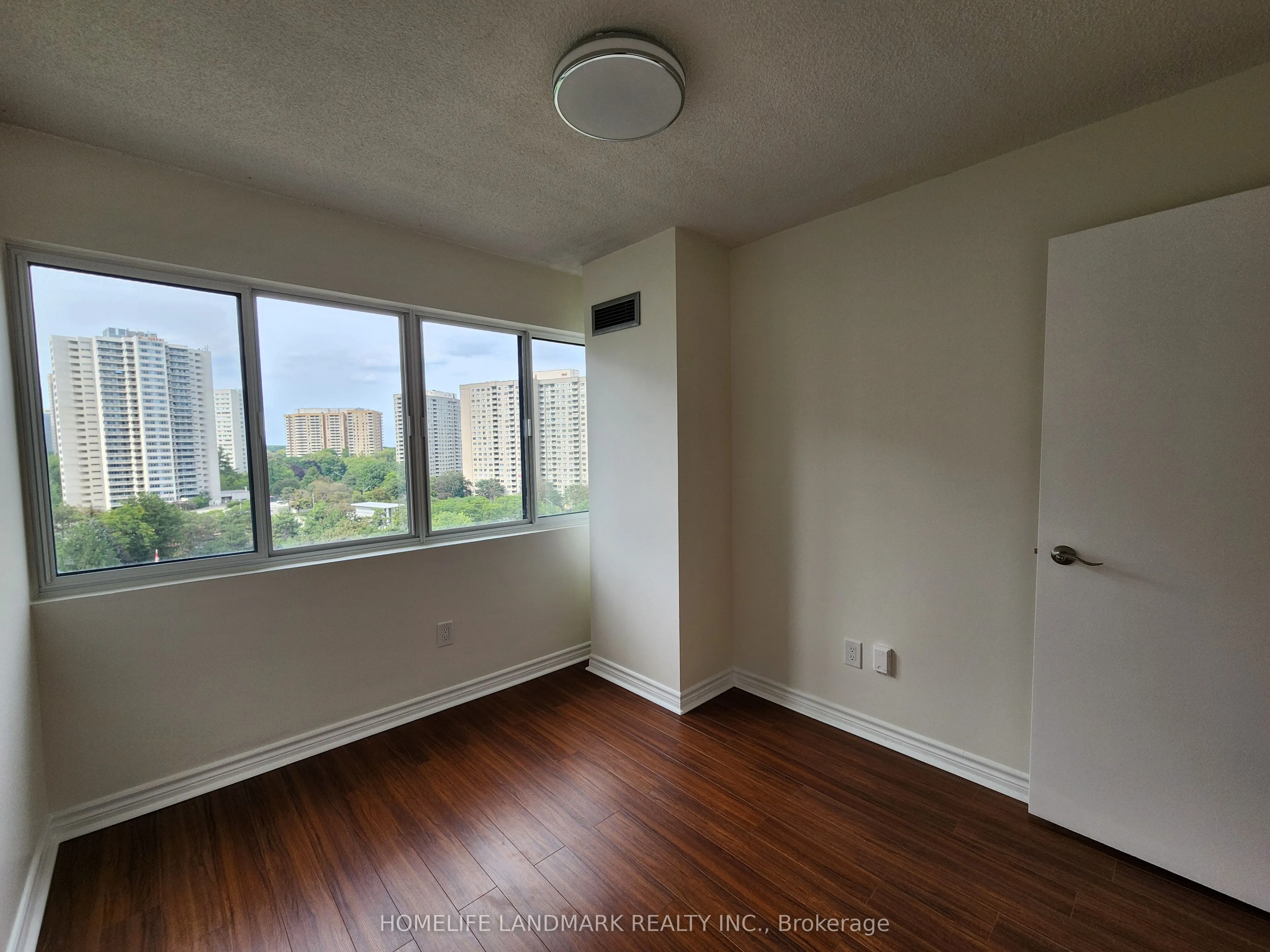 50 Elm Drive E #910