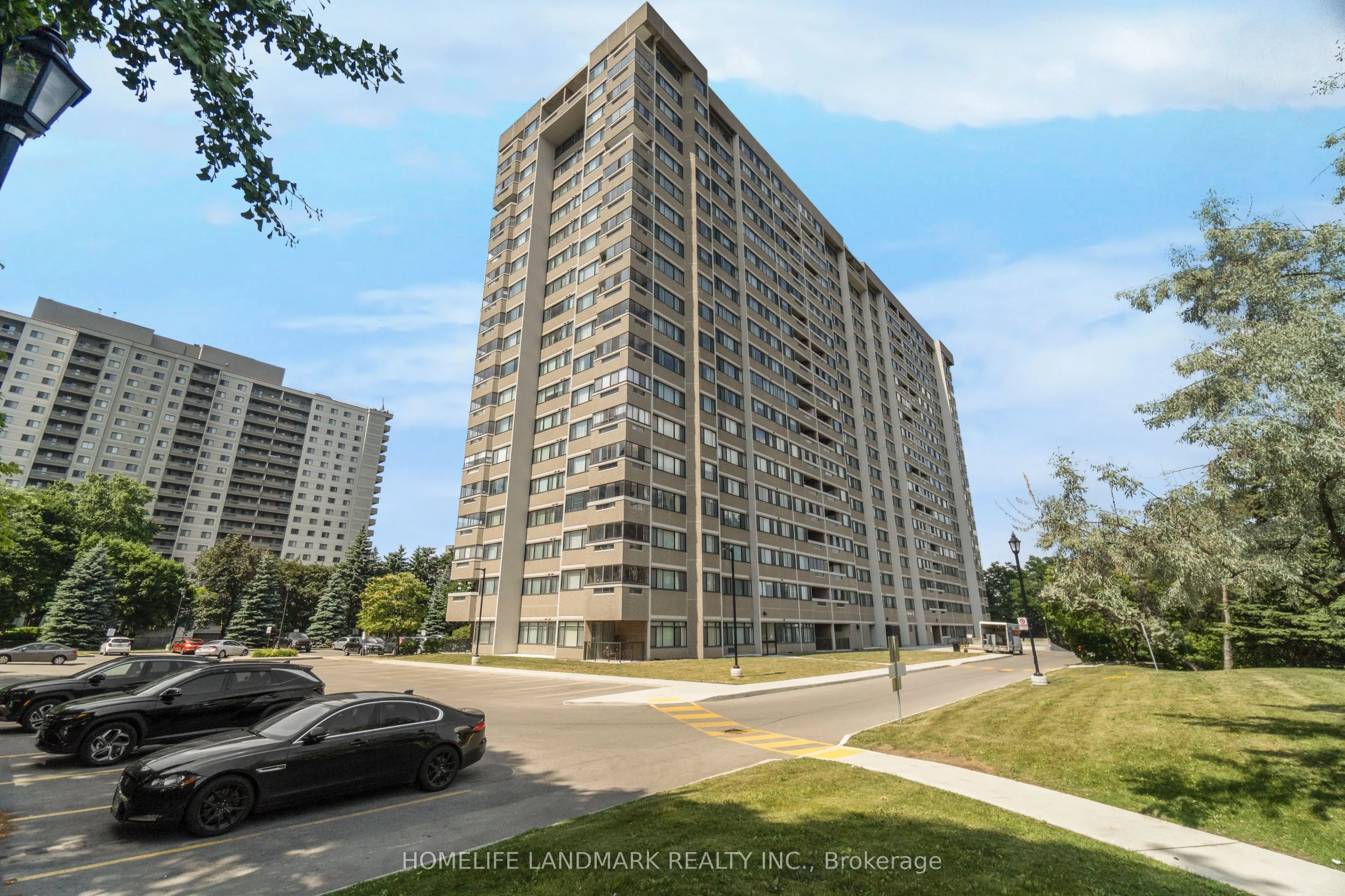 50 Elm Drive E #910