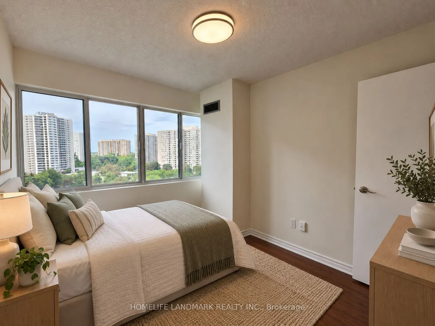 50 Elm Drive E #910