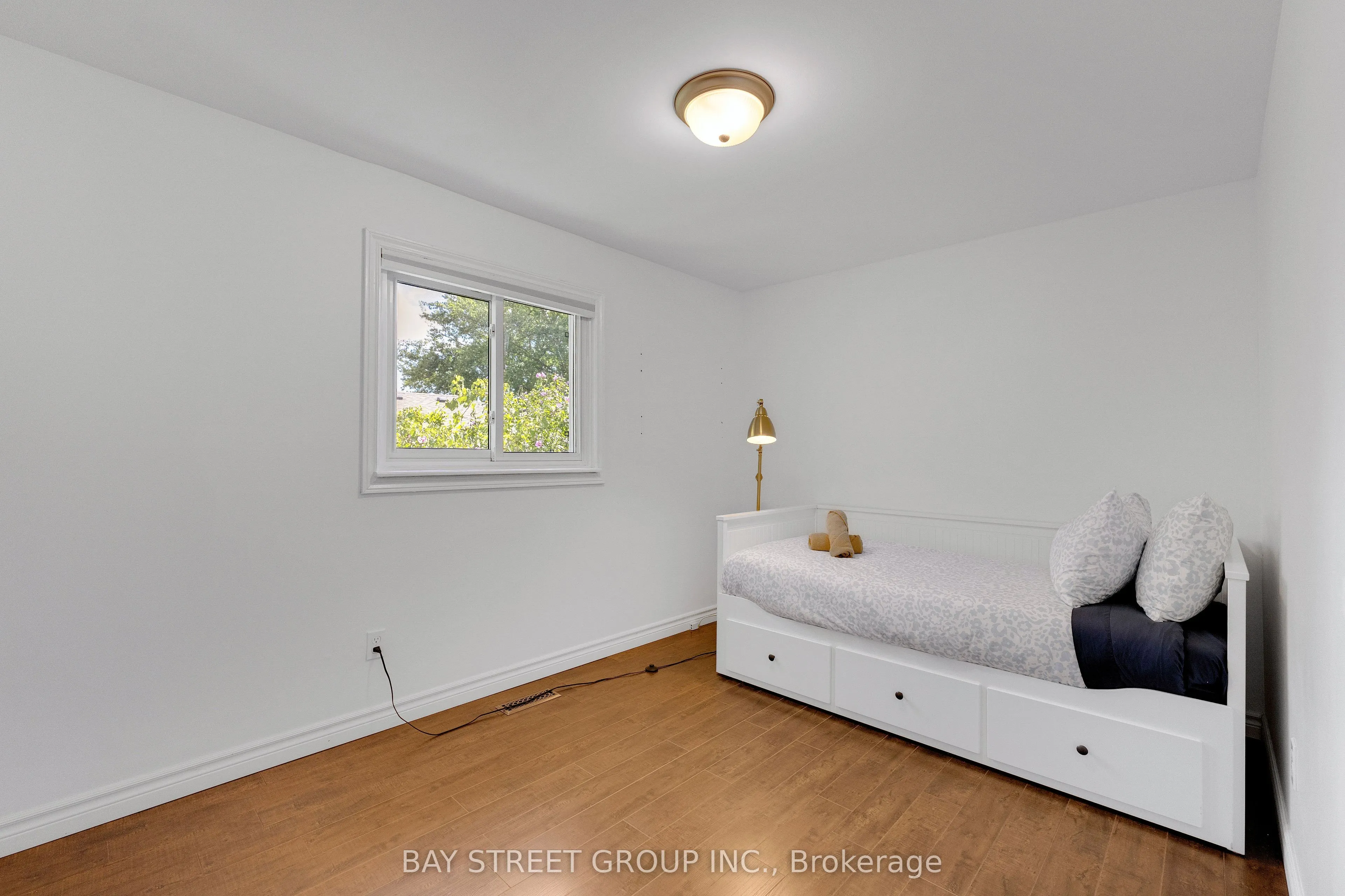 2283 Devon Road