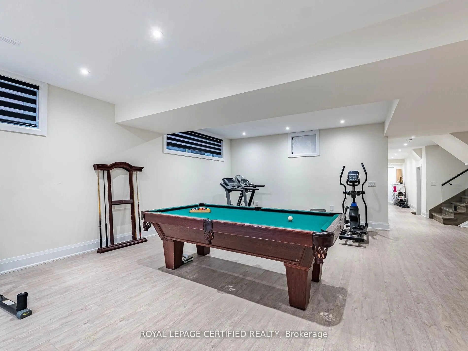 3081 Grenville Drive