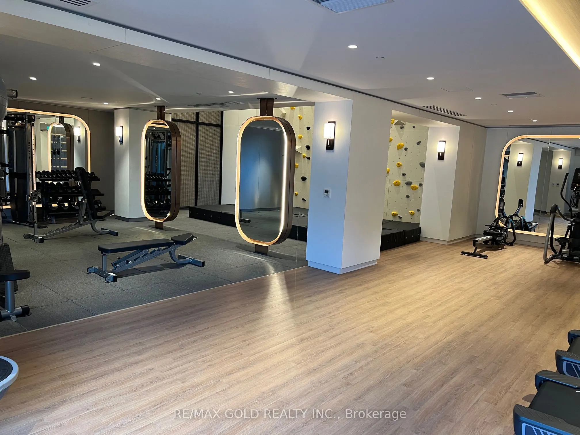1100 Sheppard Avenue W #110