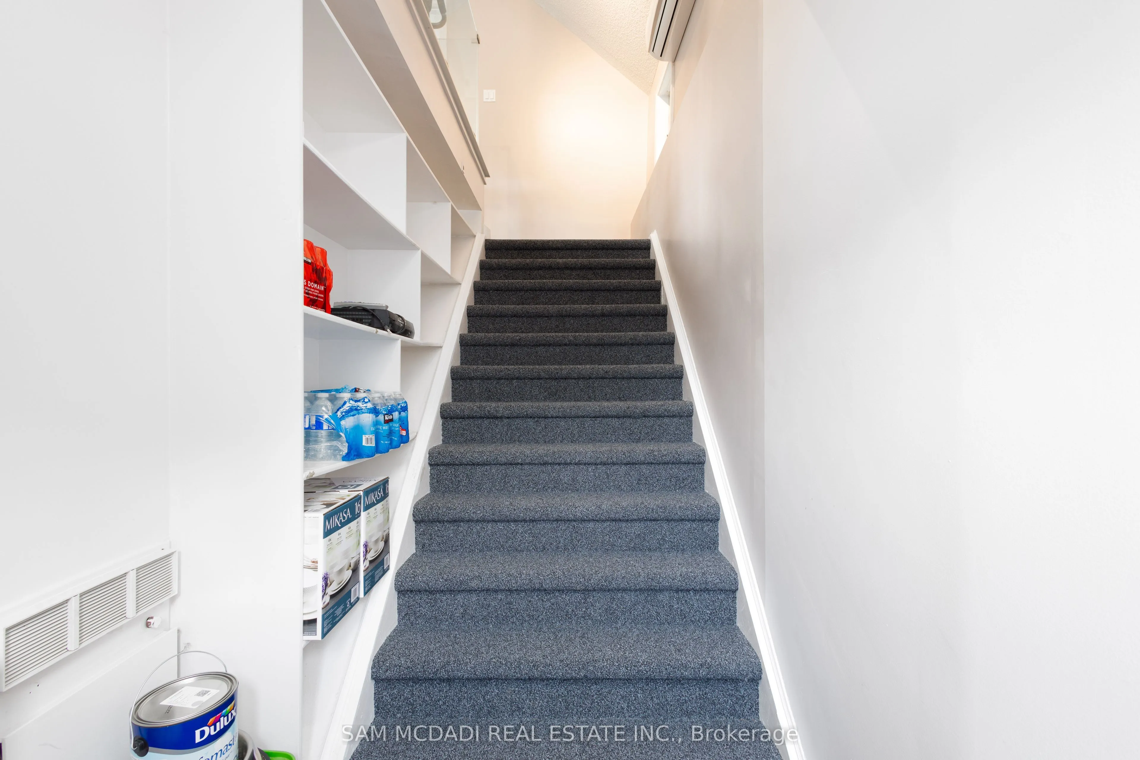 14011 Trafalgar Road #Upper