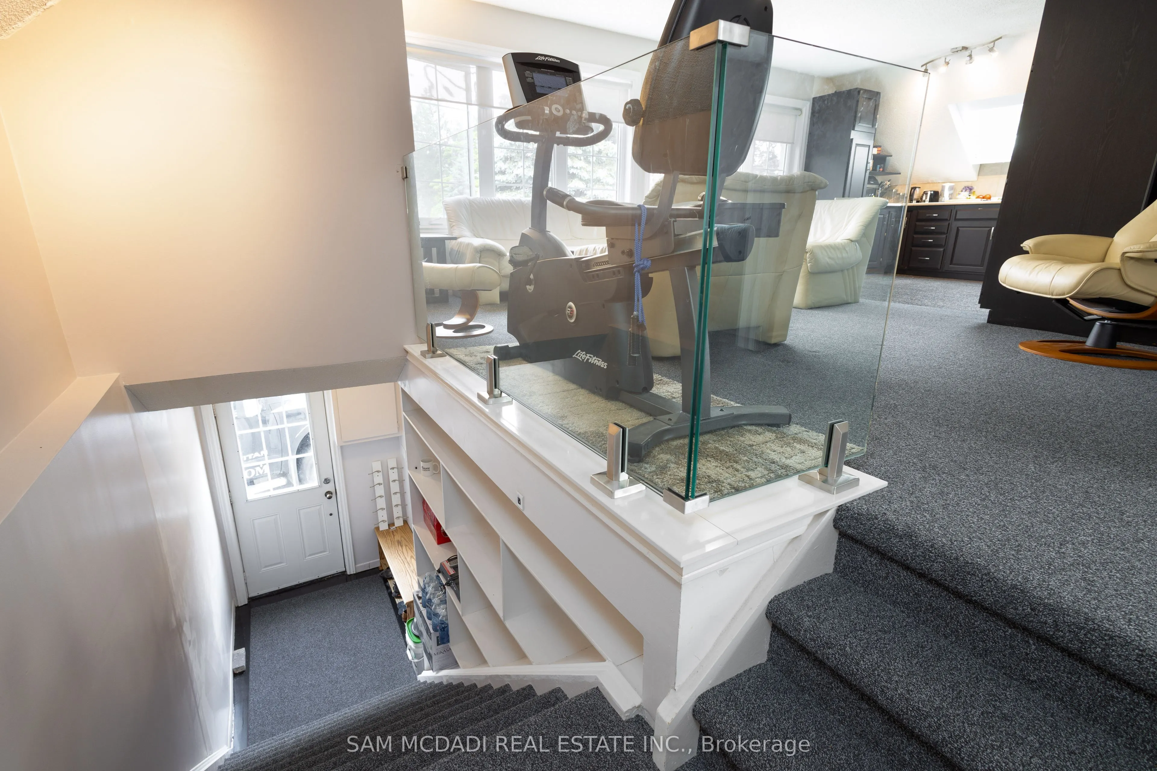 14011 Trafalgar Road #Upper