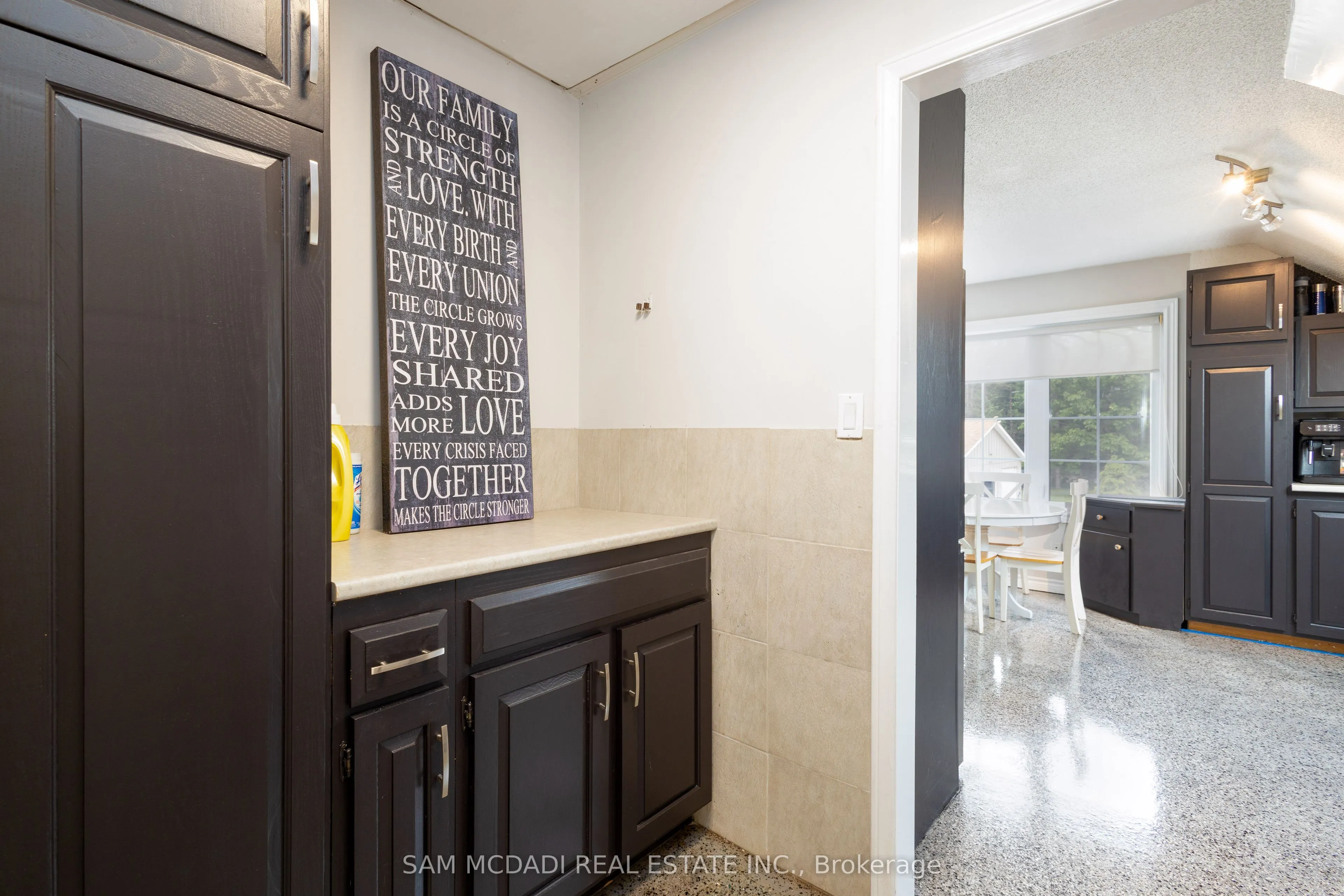 14011 Trafalgar Road #Upper