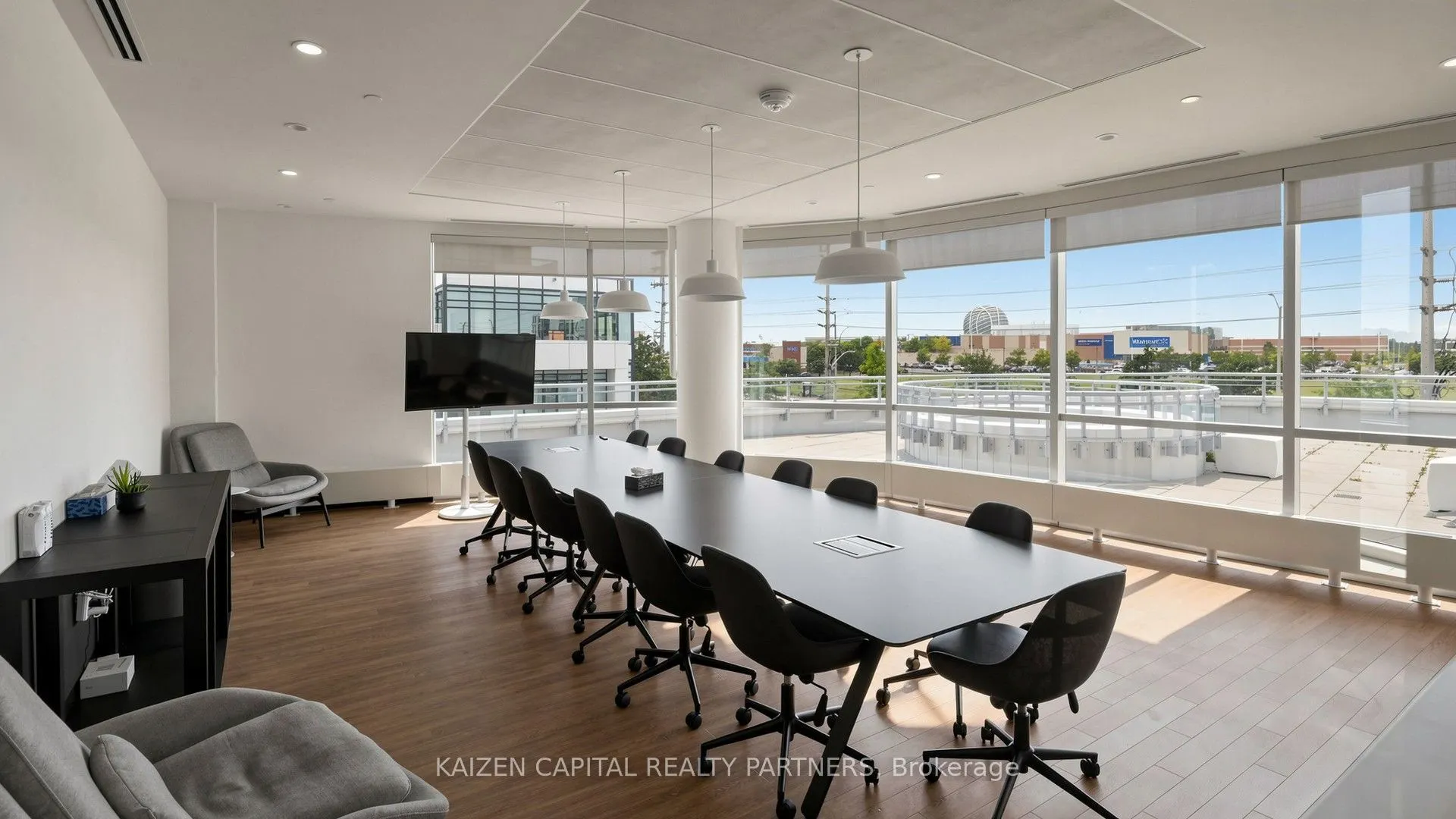 2520 Eglinton Avenue W #222