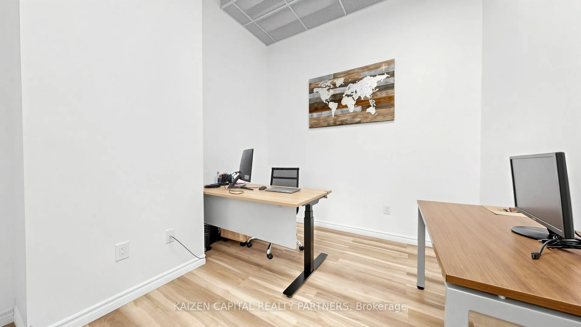 2520 Eglinton Avenue W #222