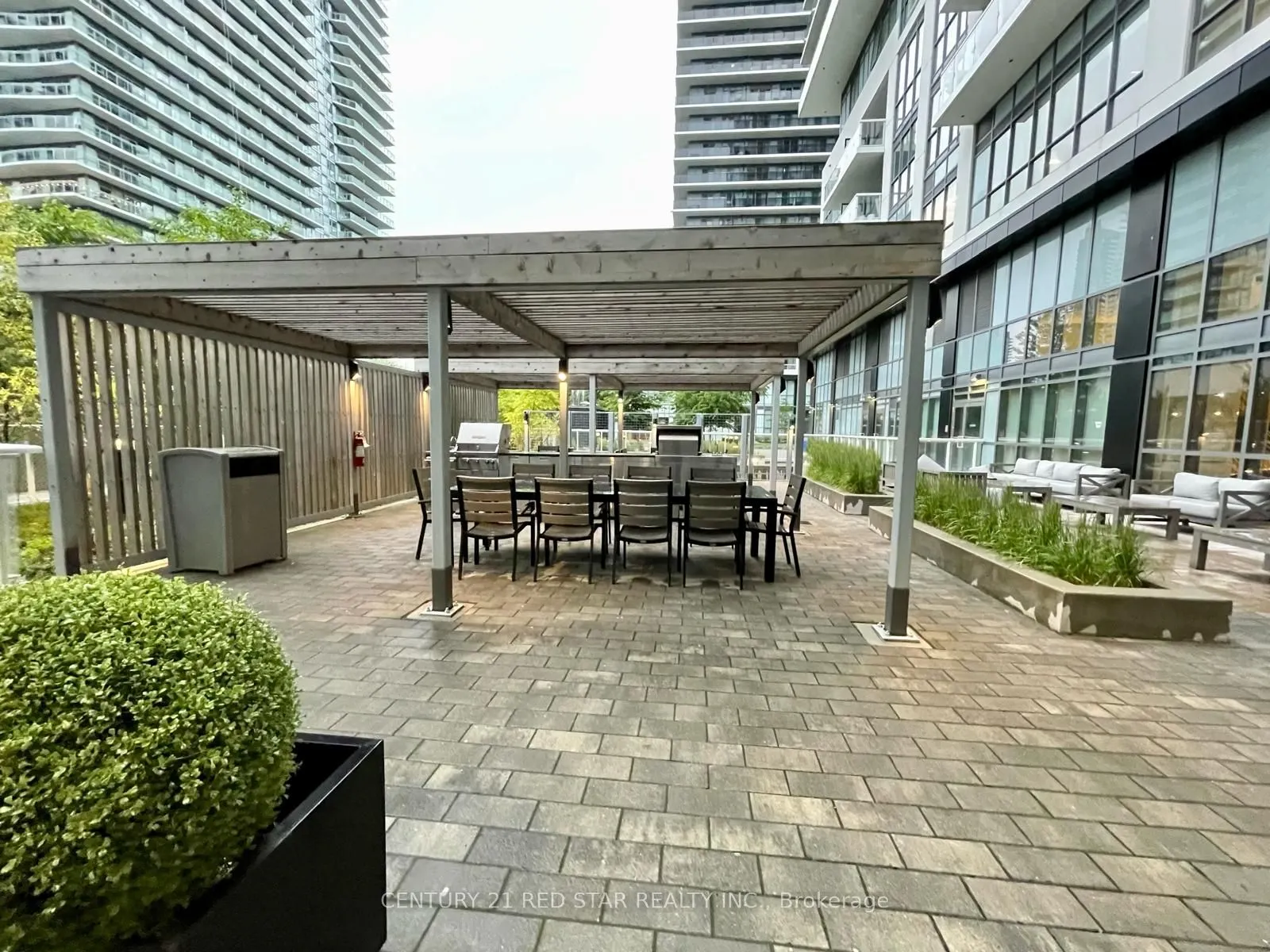 65 Annie Craig Drive #316