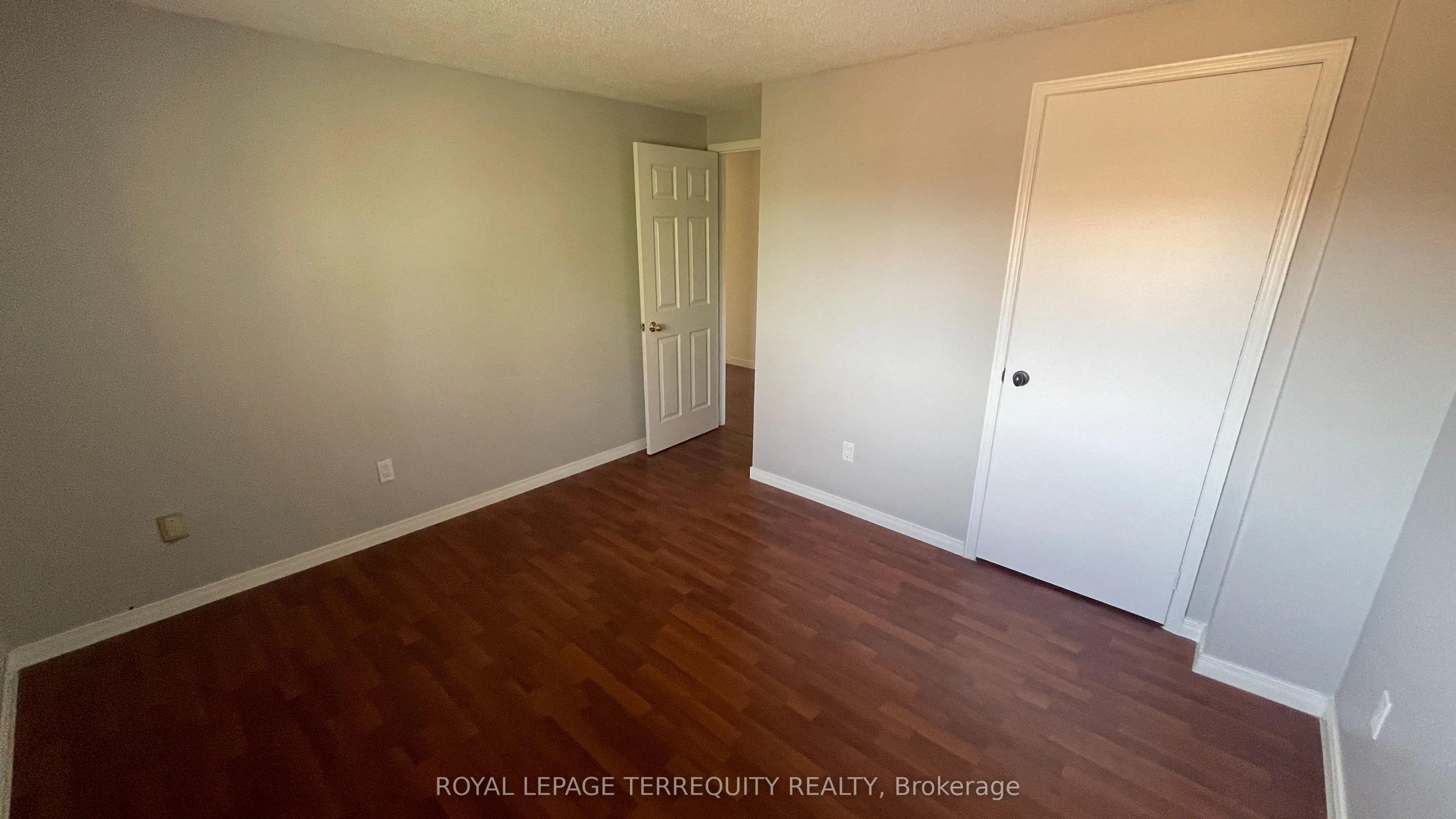 3151 Bracknell Crescent
