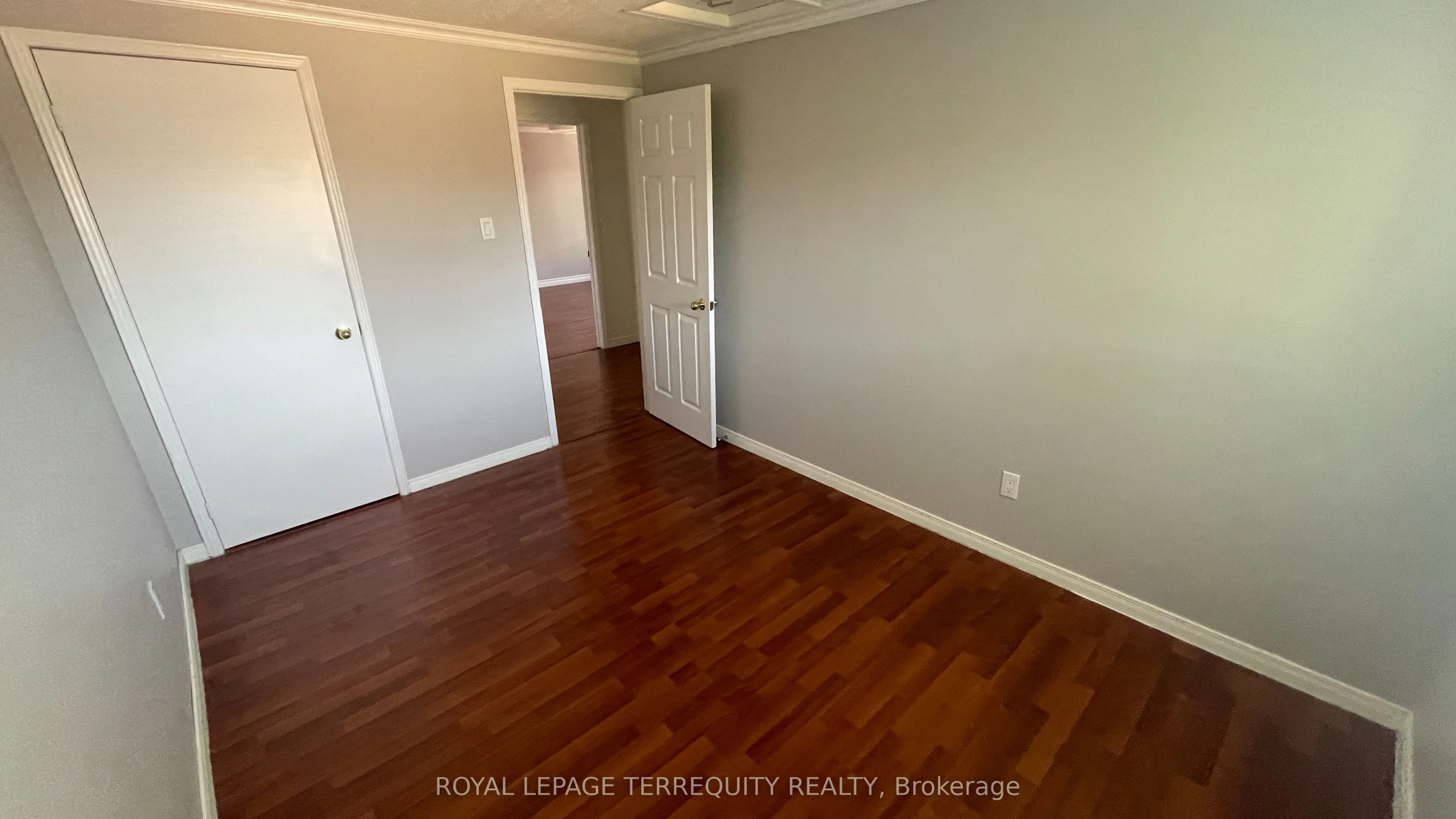 3151 Bracknell Crescent