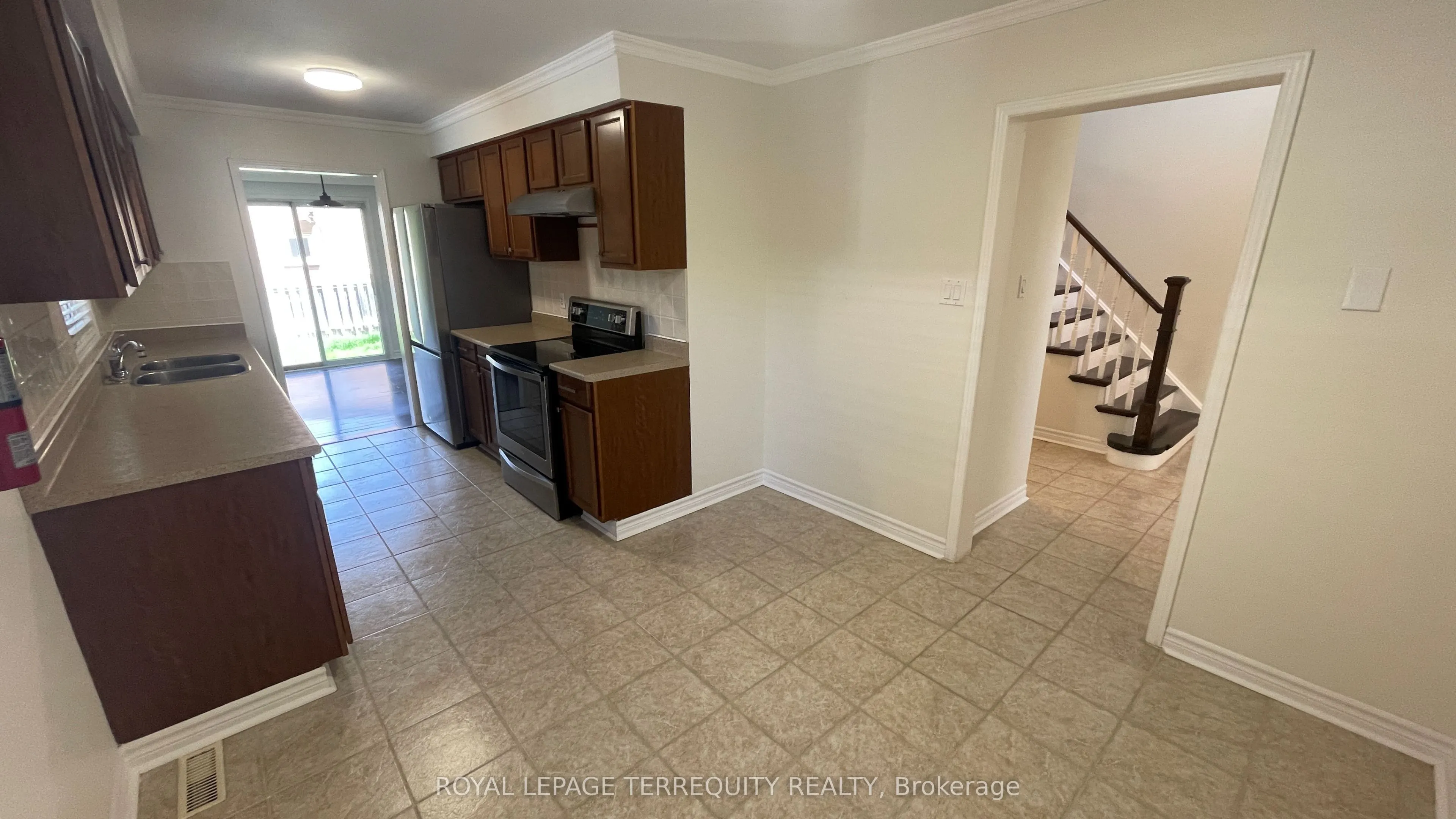 3151 Bracknell Crescent