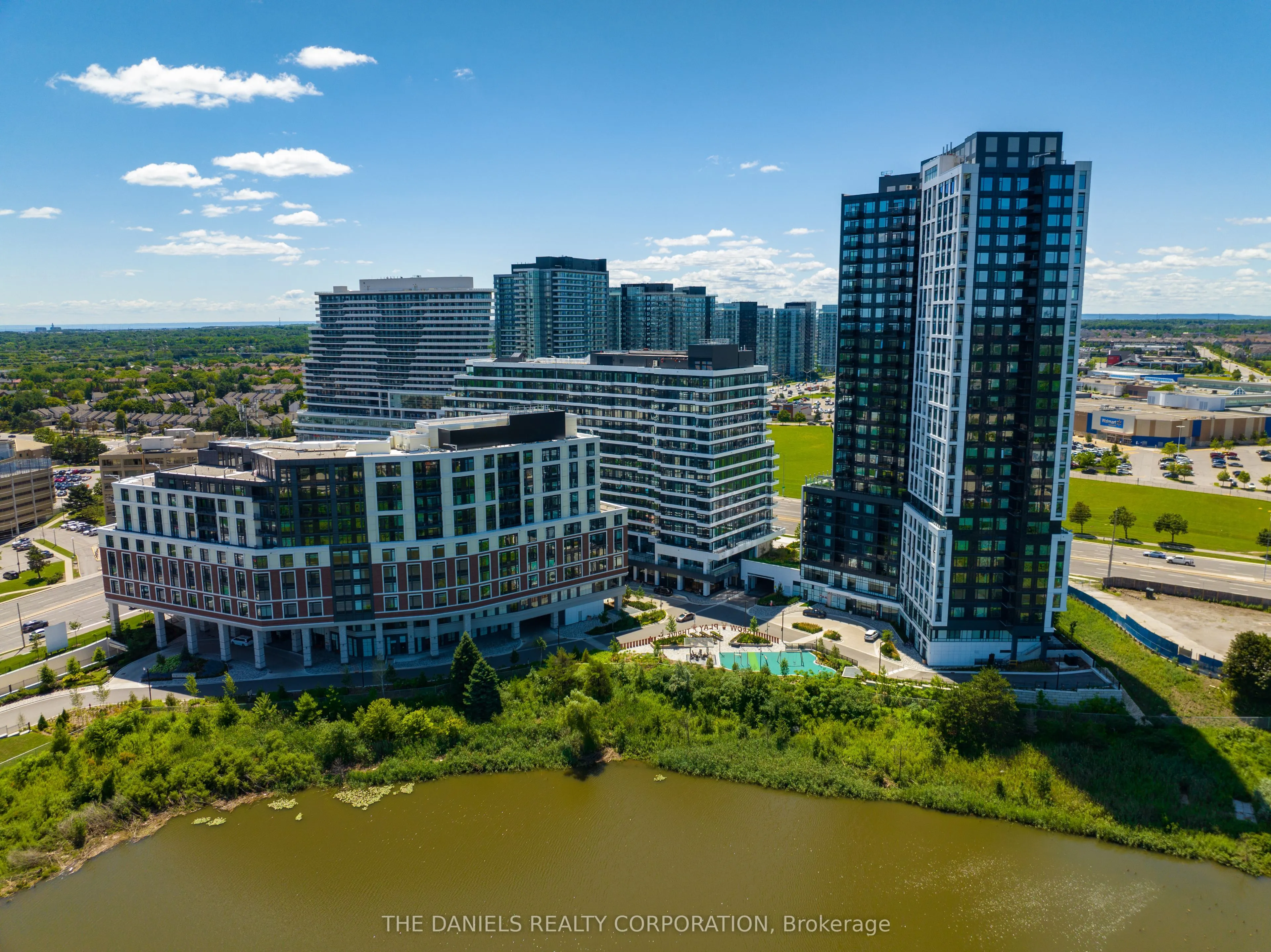 2485 Eglinton Avenue W #924