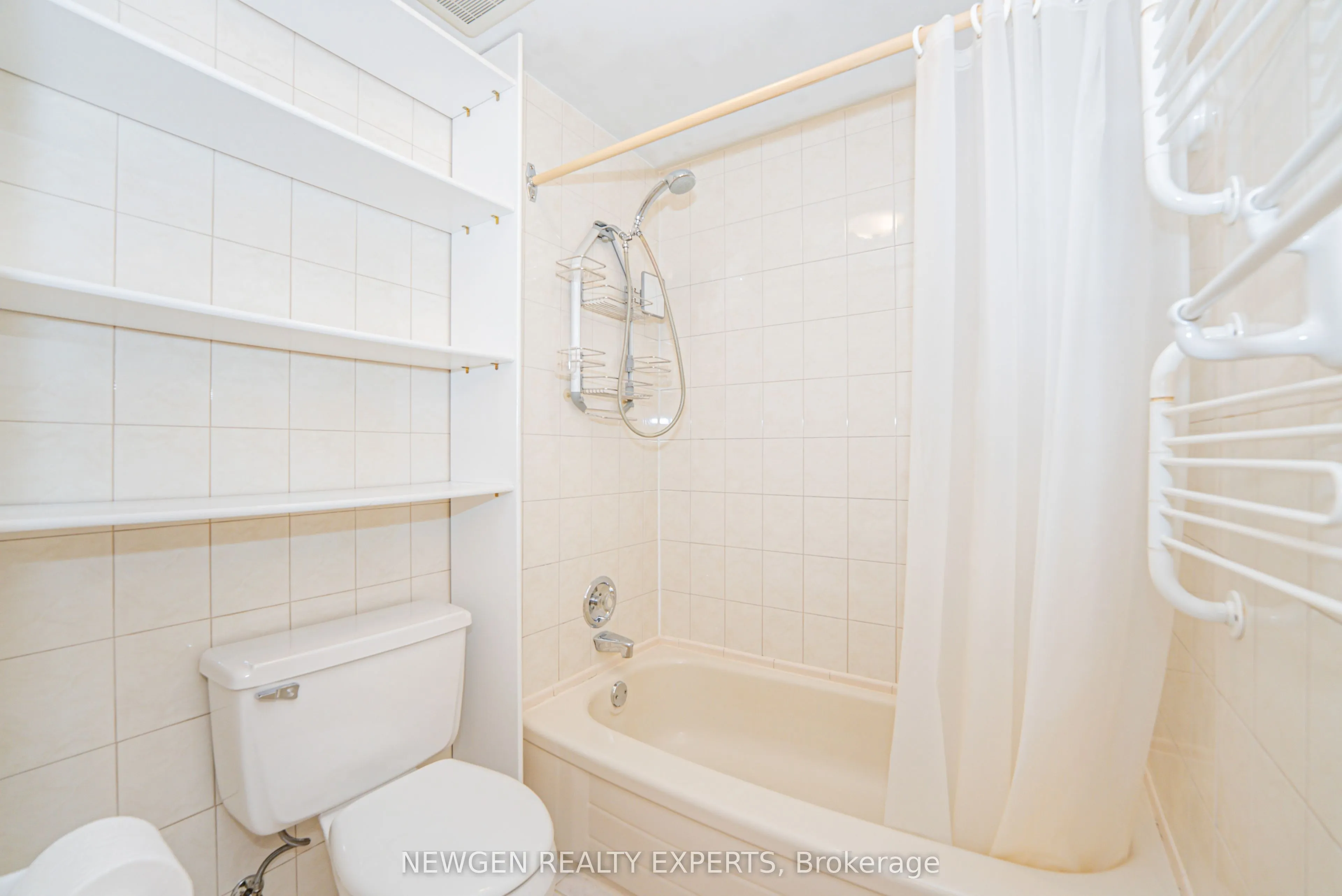 46 Dearbourne Boulevard #56