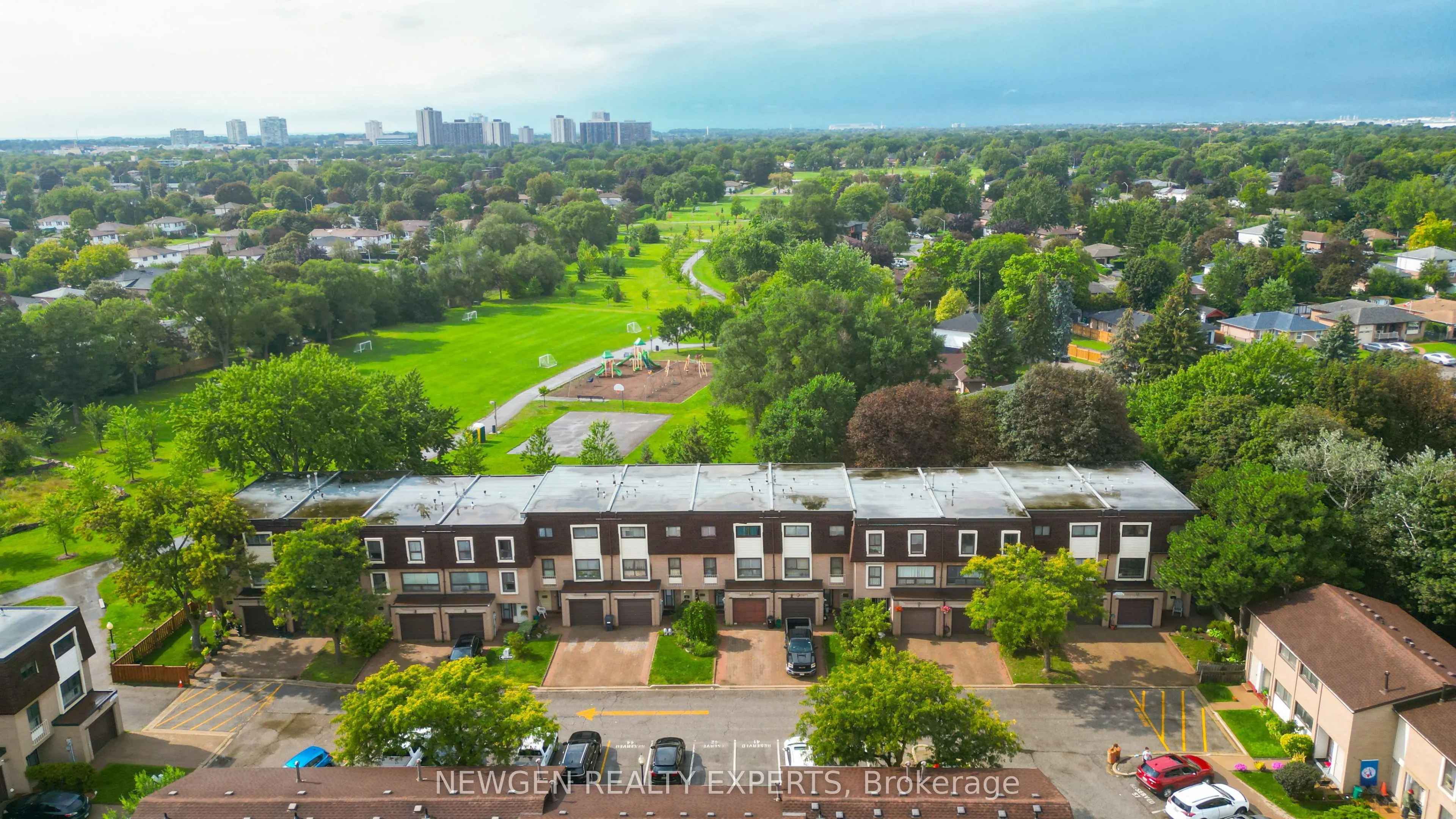 46 Dearbourne Boulevard #56
