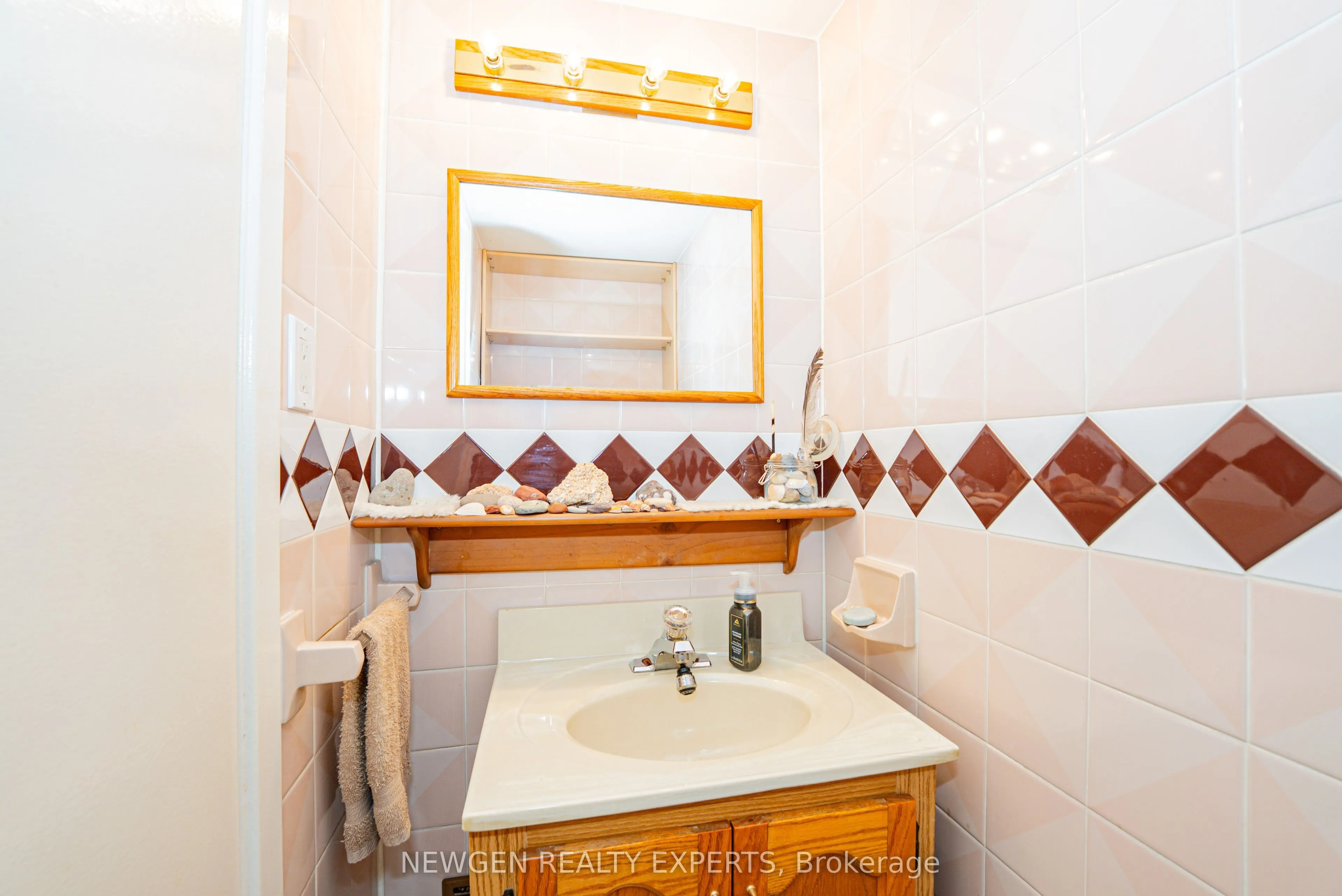 46 Dearbourne Boulevard #56