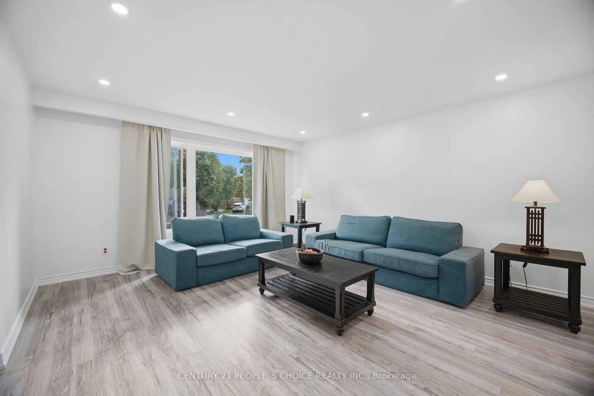 578 Cavell Drive
