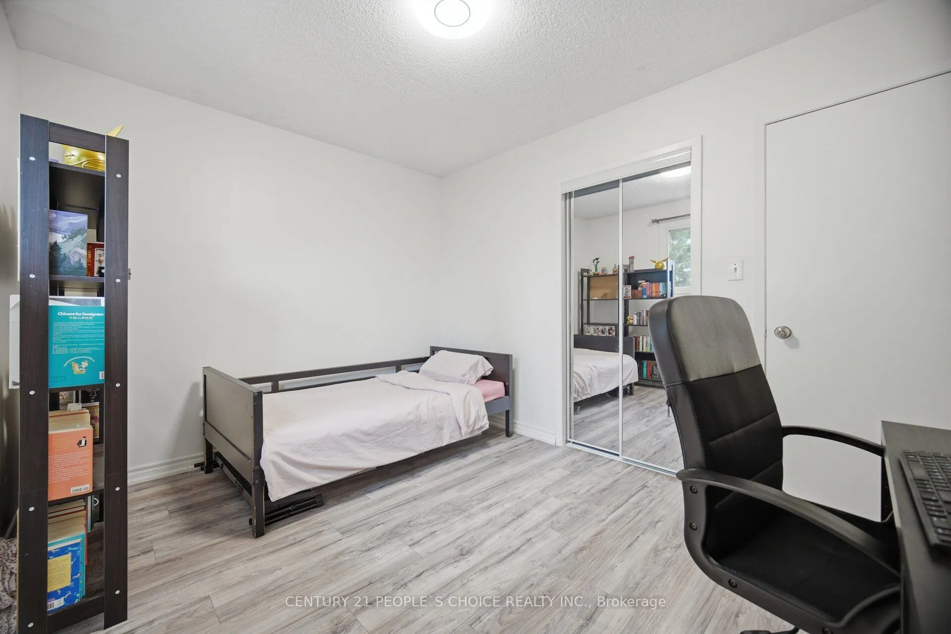578 Cavell Drive