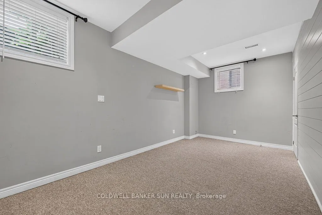 1059 Eager Road