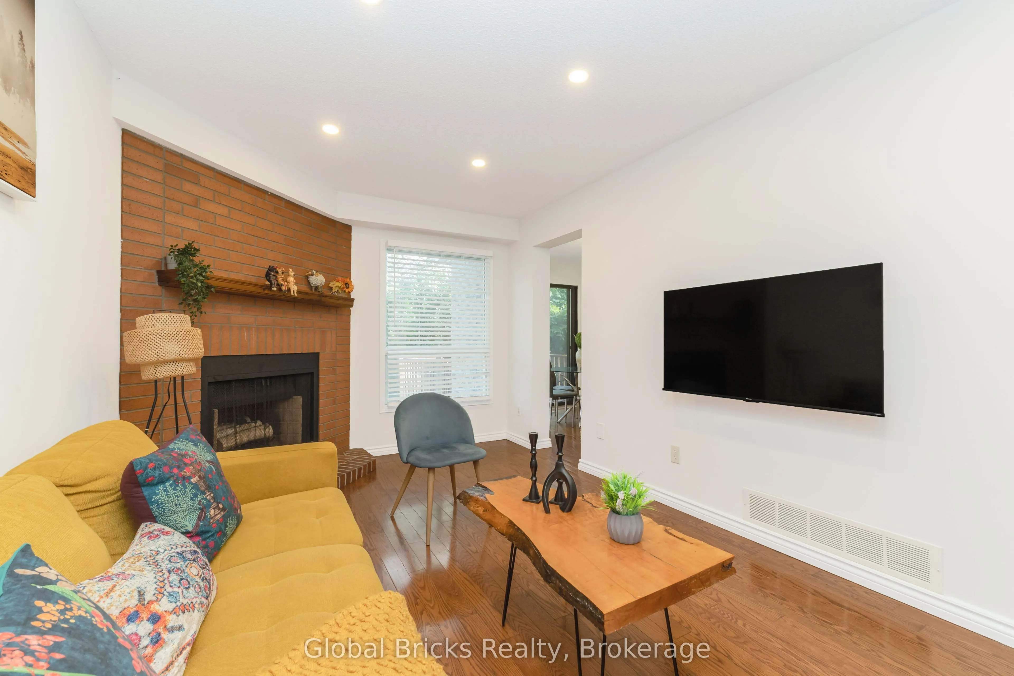 6190 Saltmarsh Court