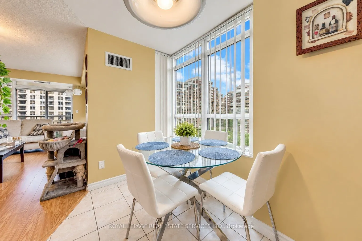 3888 Duke Of York Boulevard #1433