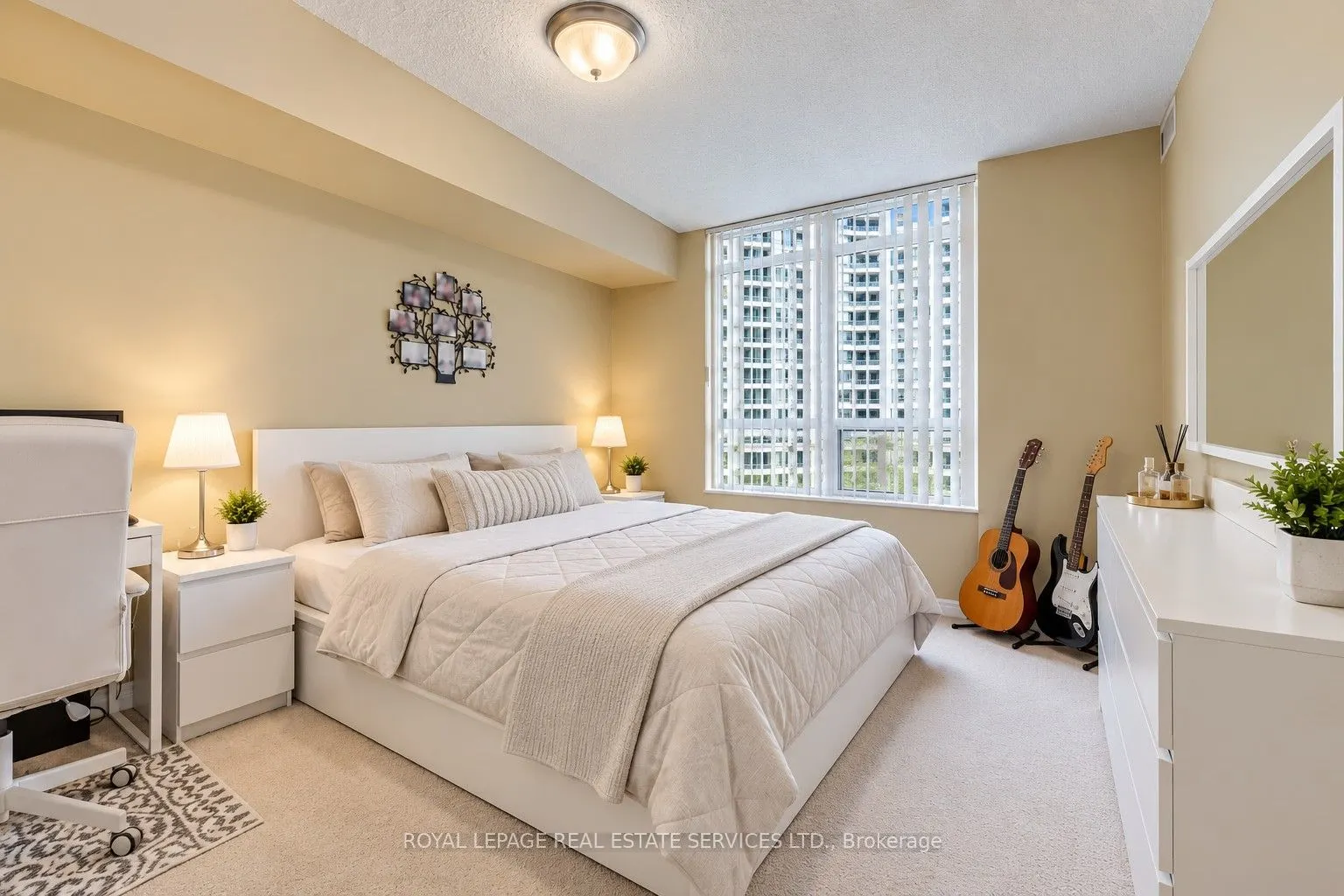 3888 Duke Of York Boulevard #1433