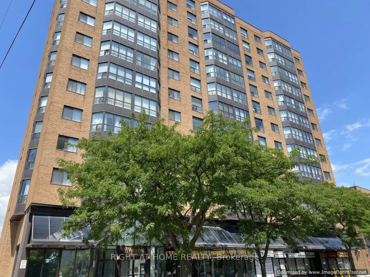 25 Agnes Street #302