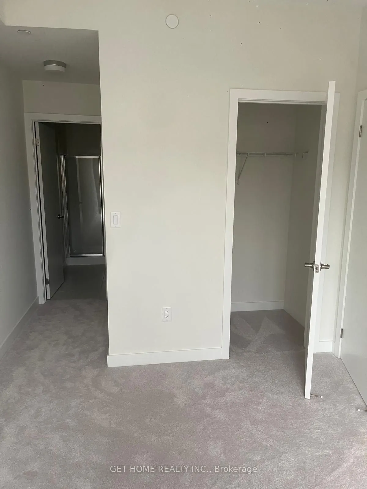 3540 colonial Drive #3