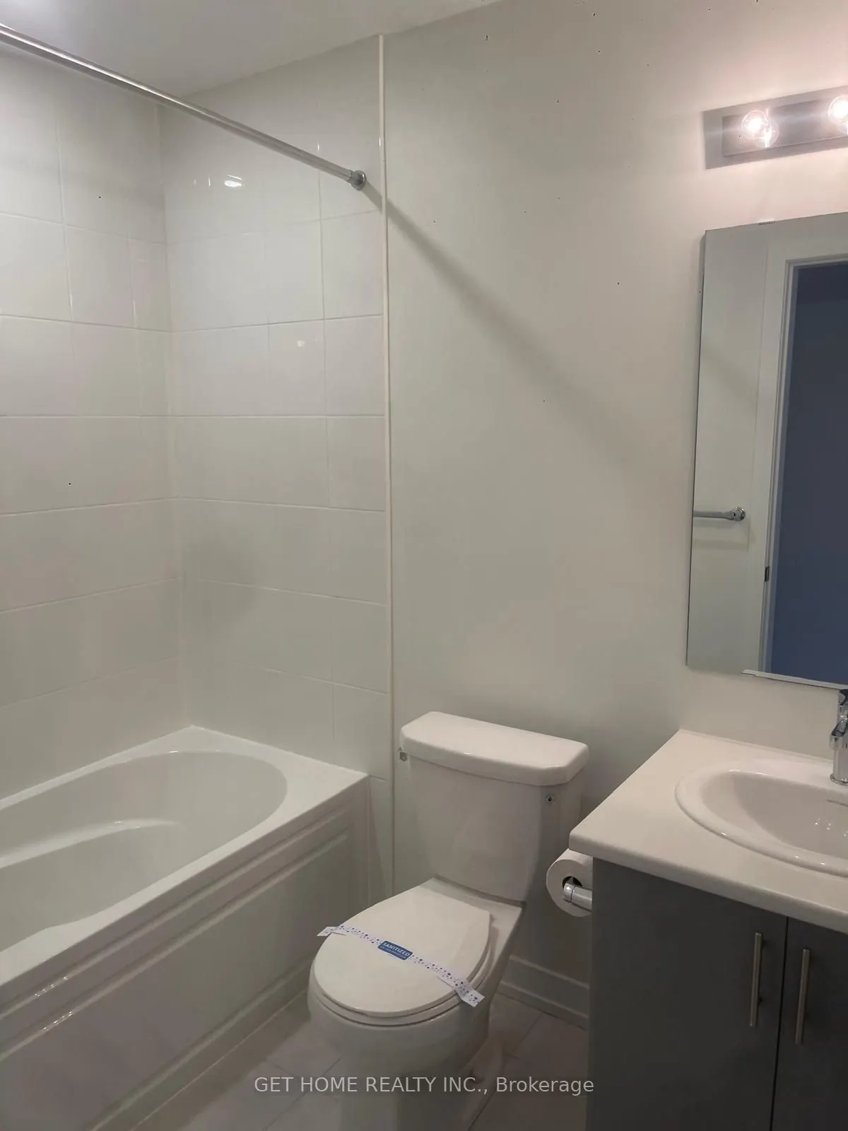 3540 colonial Drive #3