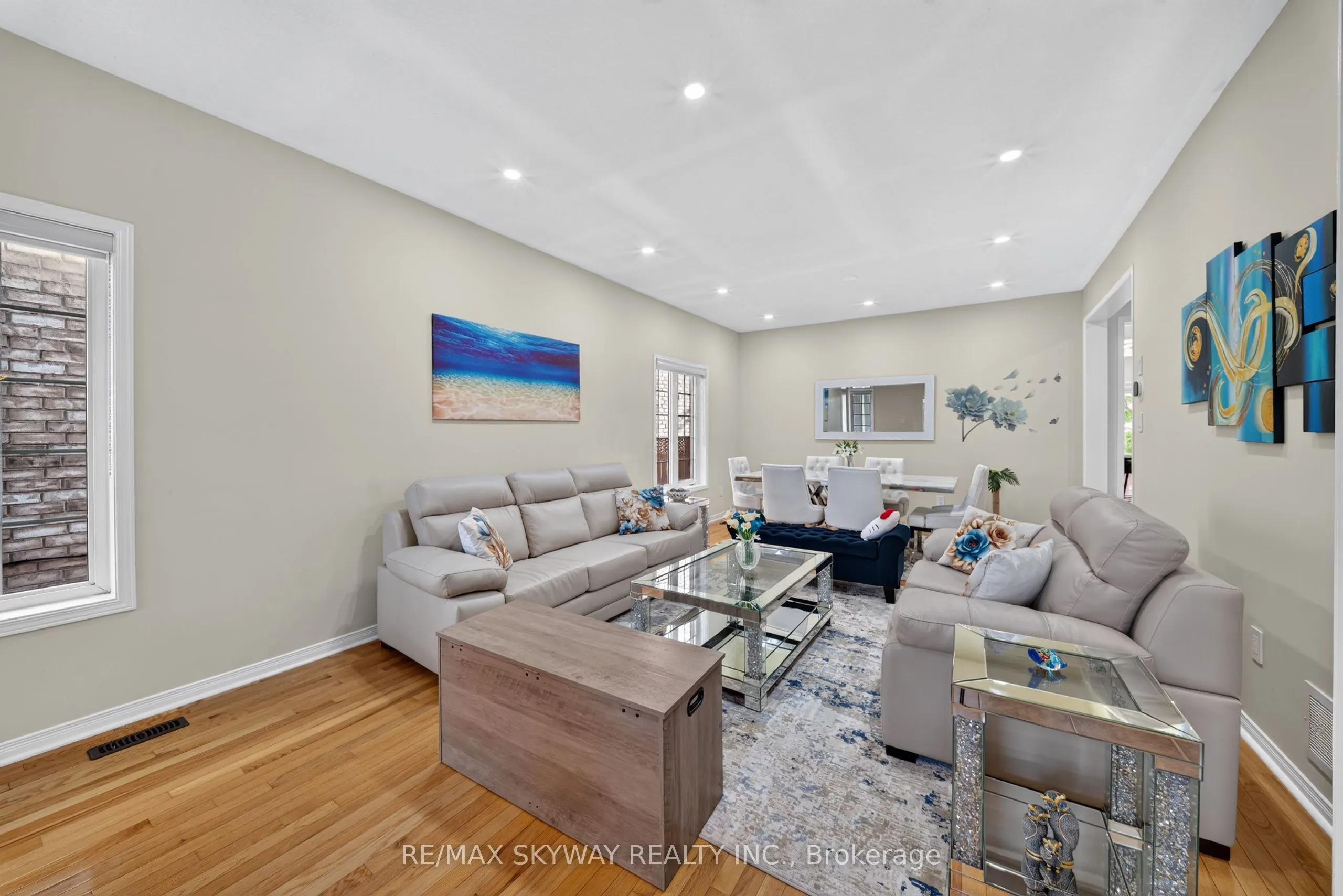 59 Crystal Glen Crescent