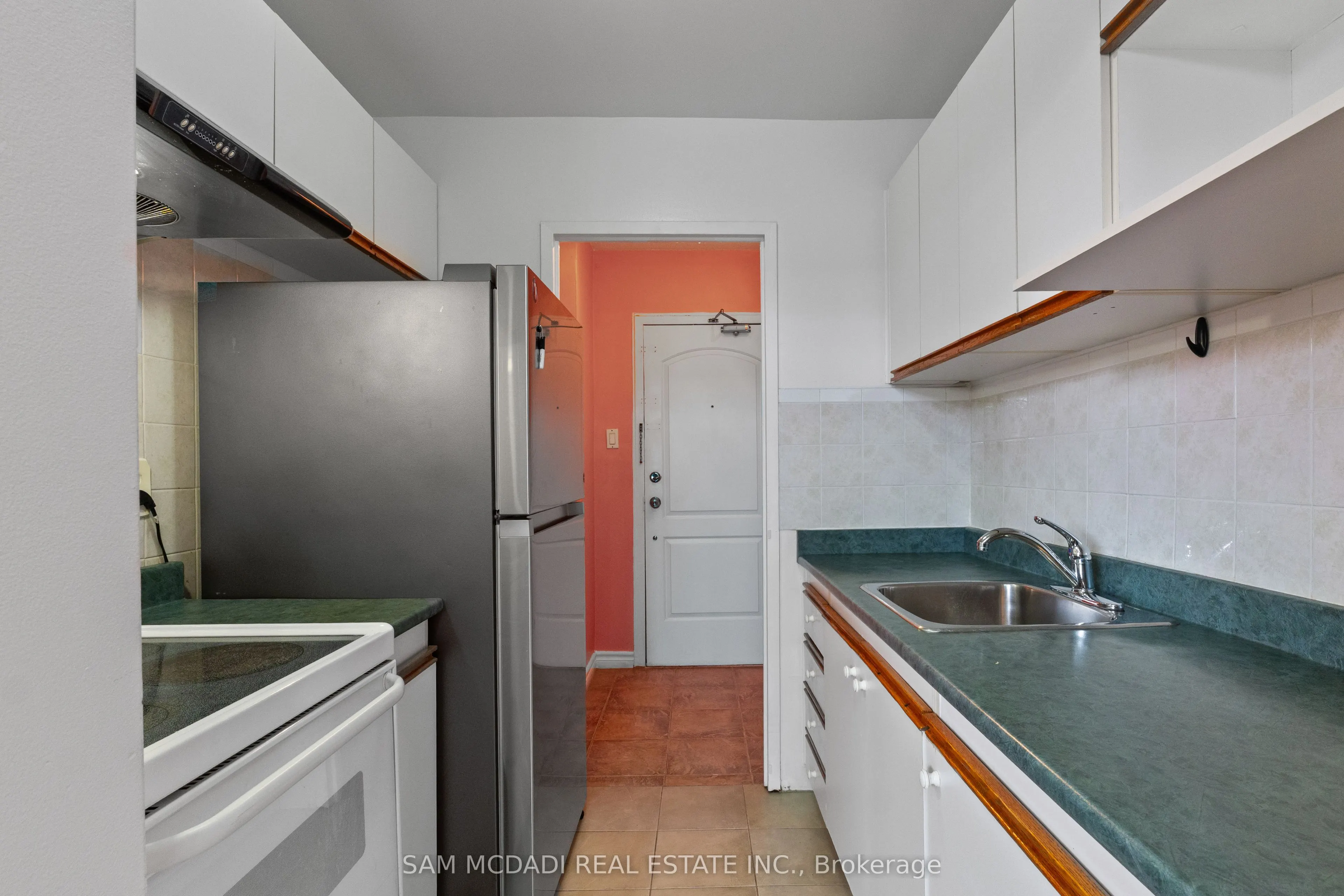 3145 Queen Frederica Drive #208