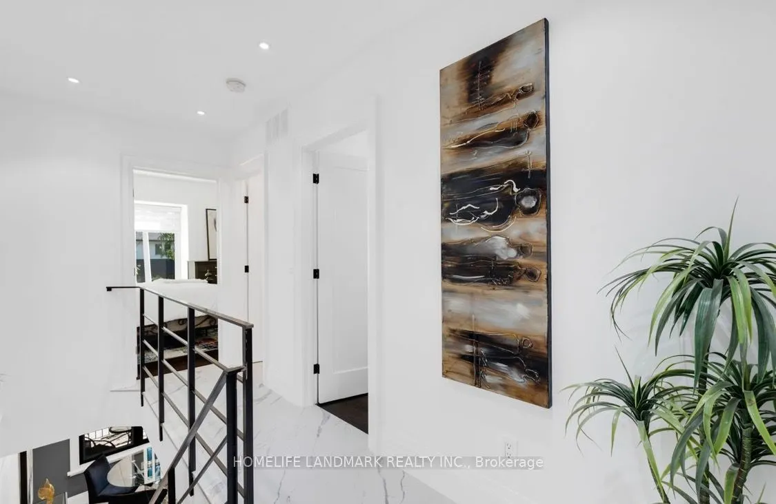 58 Carrick Avenue #upper