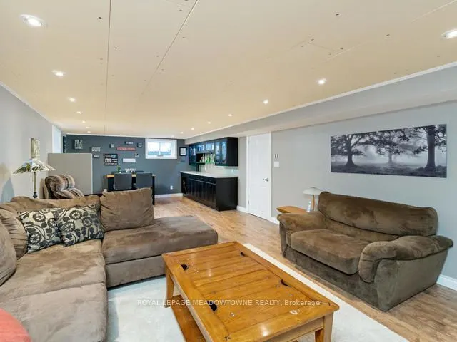 153 Delrex Boulevard
