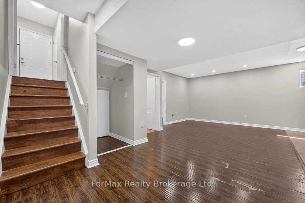35 Seascape Crescent