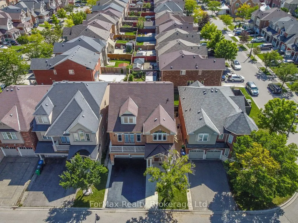 35 Seascape Crescent