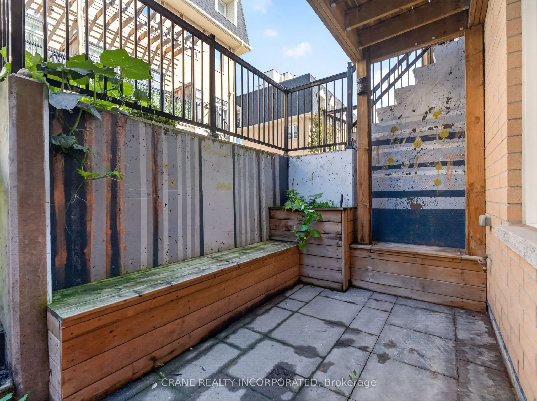 400 Hopewell Avenue #108