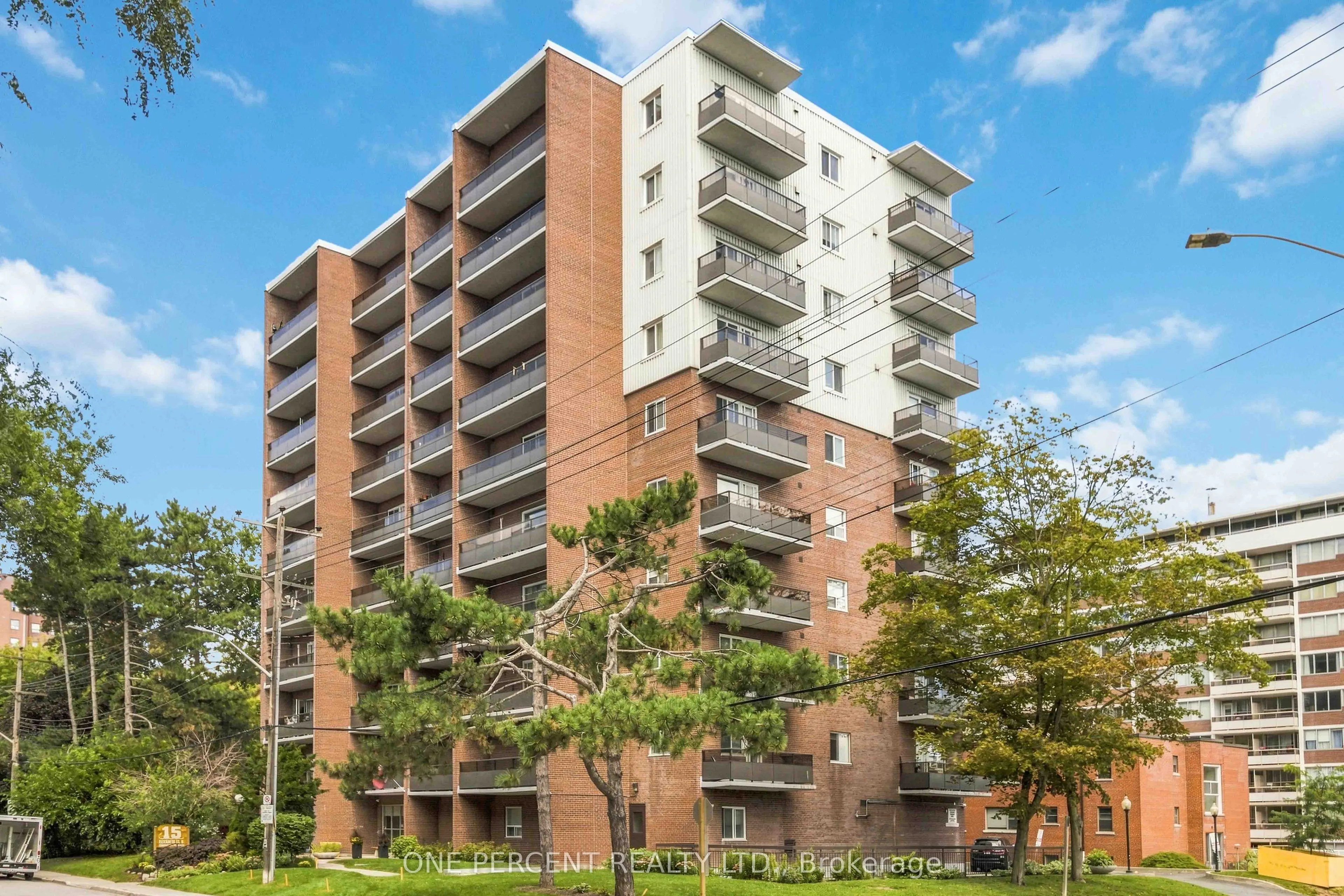 15 Elizabeth Street N #1005