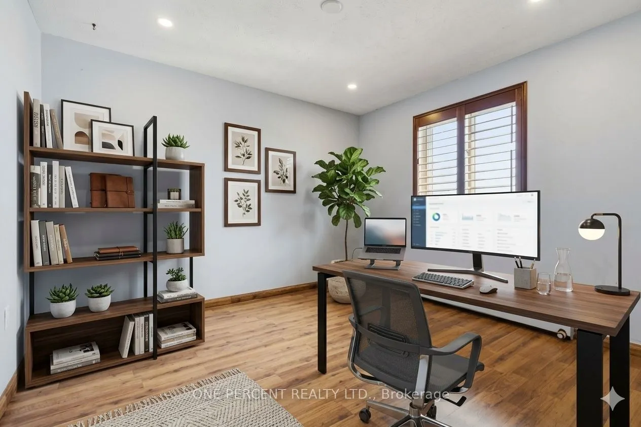 15 Elizabeth Street N #1005