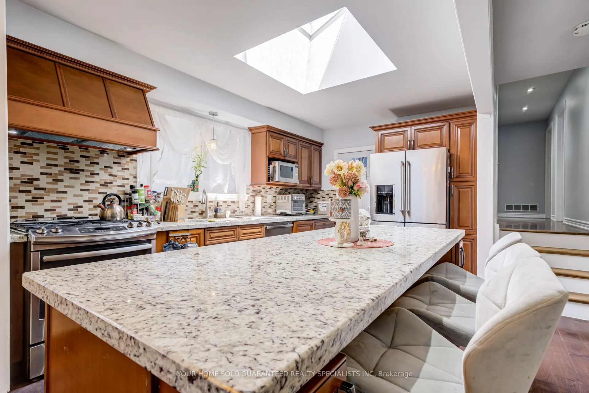 5 Hallow Crescent