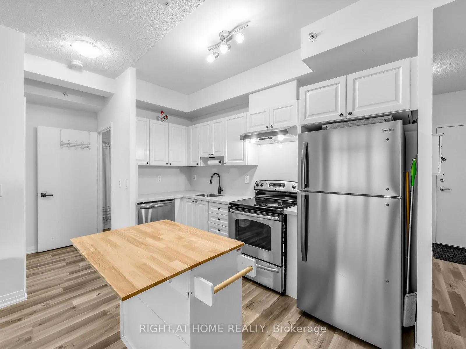 155 Legion Road N #208