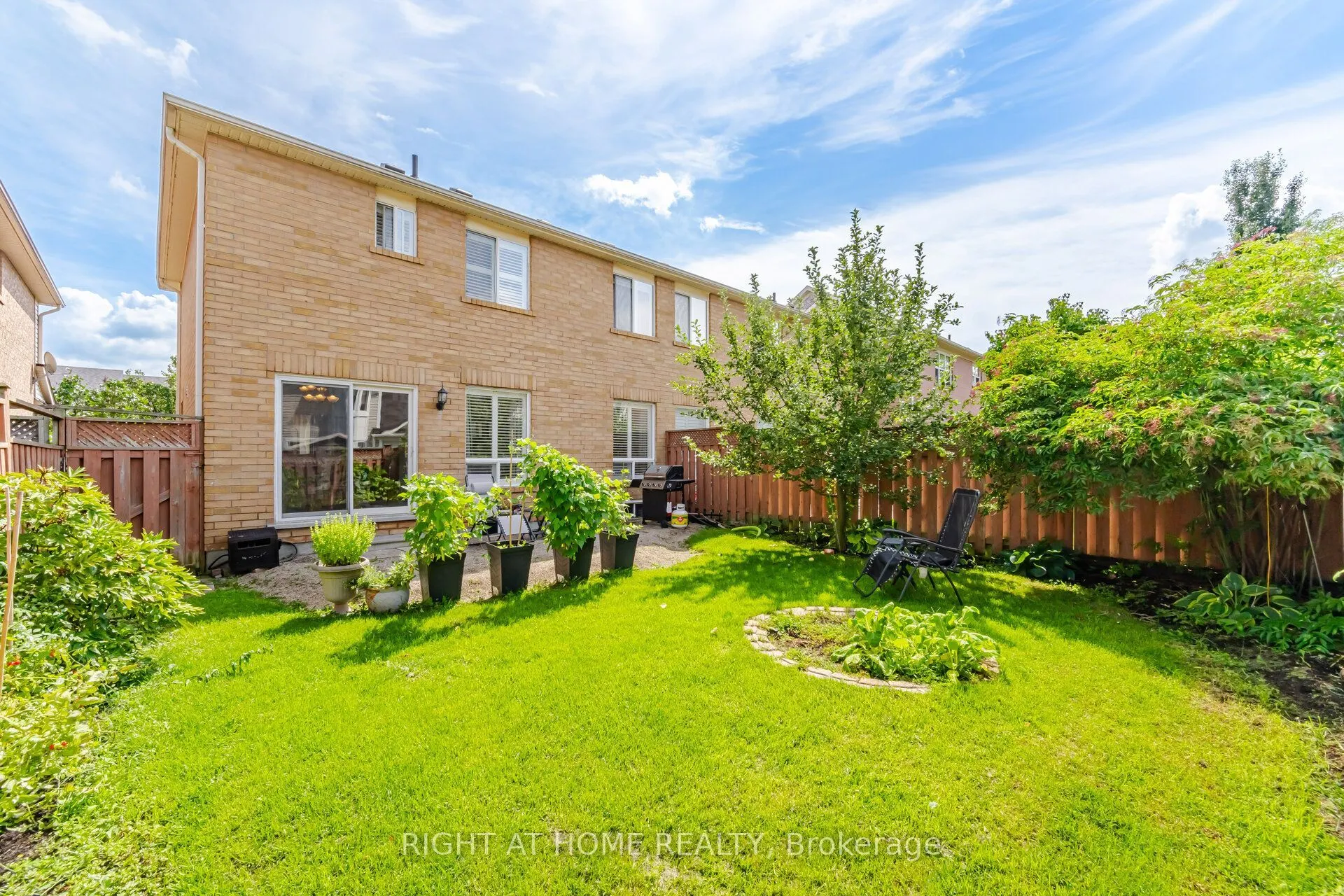 475 Collis Court