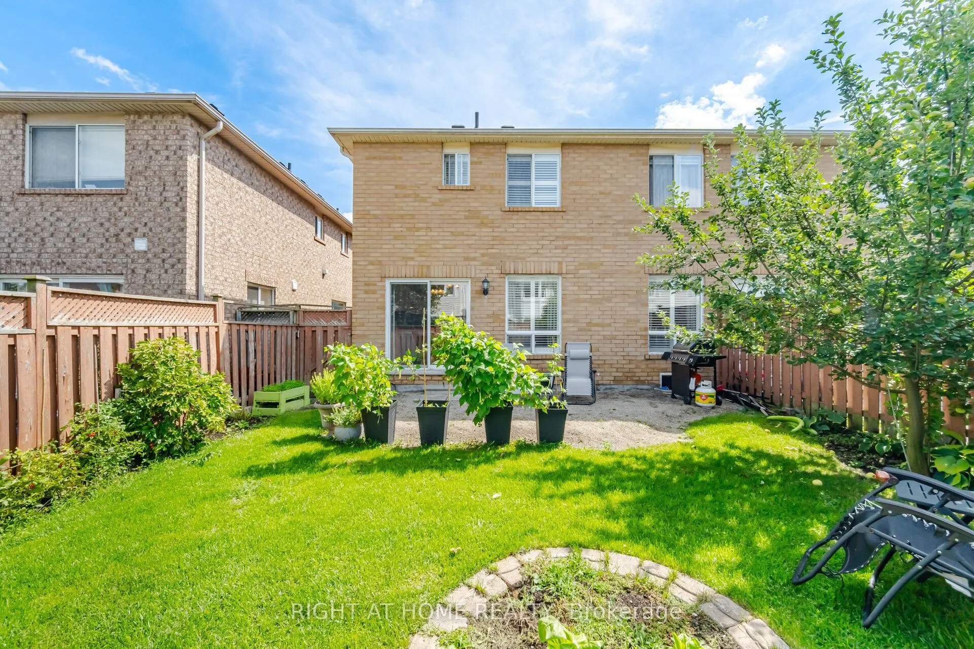 475 Collis Court