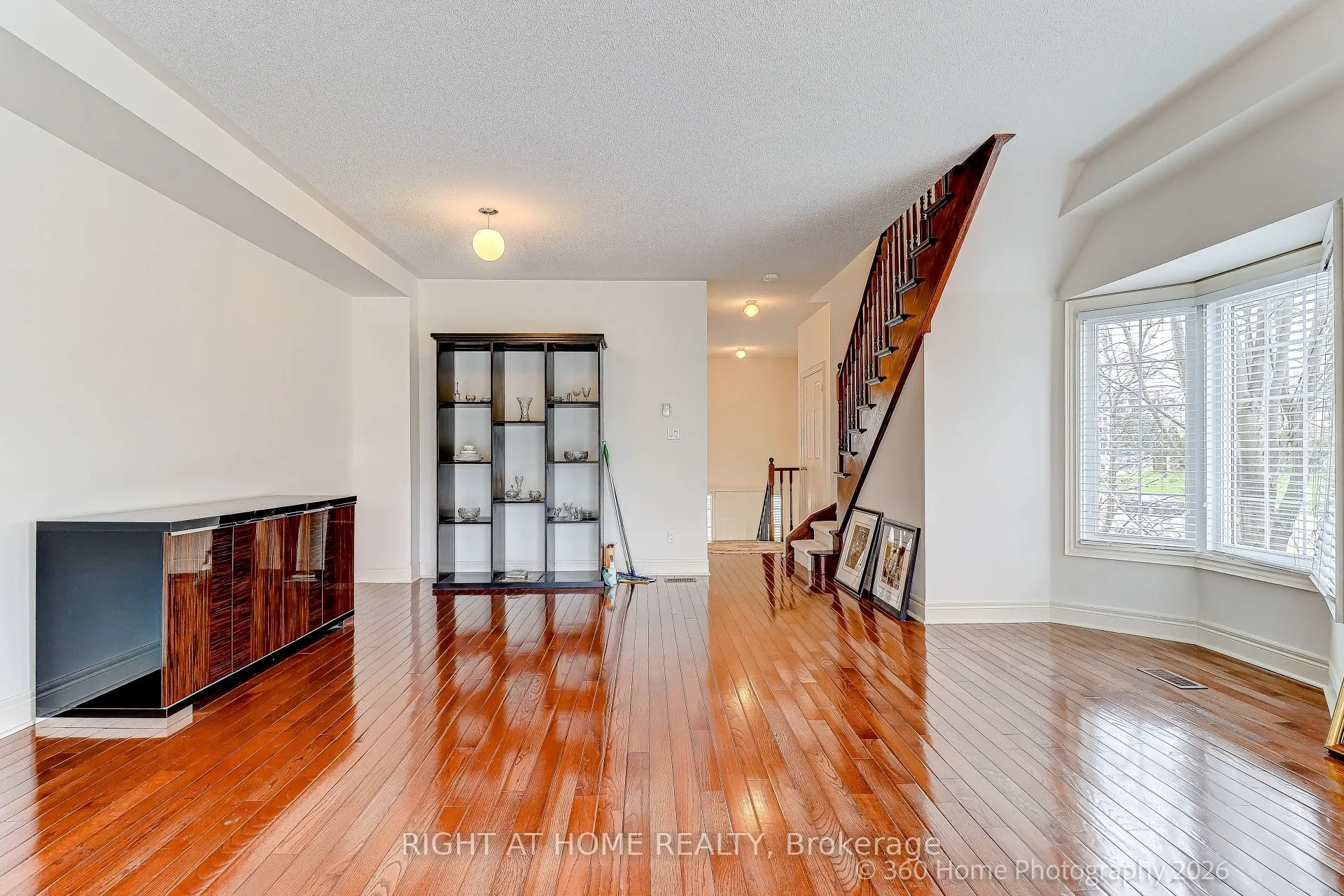1130 Cawthra Road #2