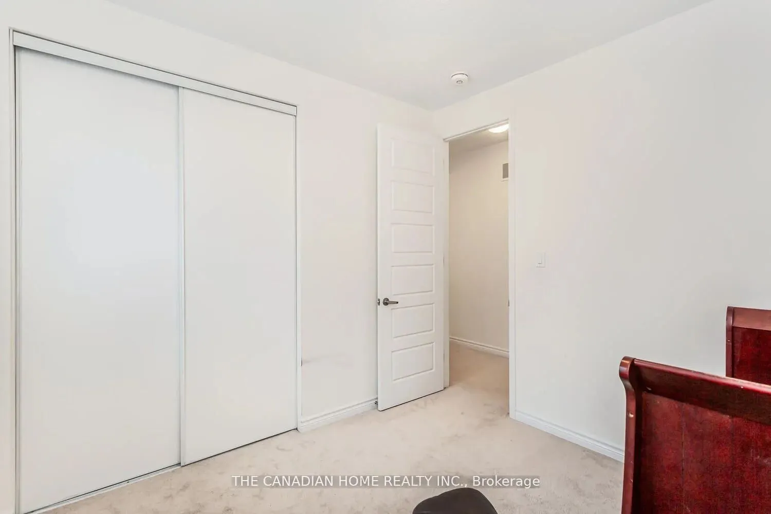 1261 Rose Way
